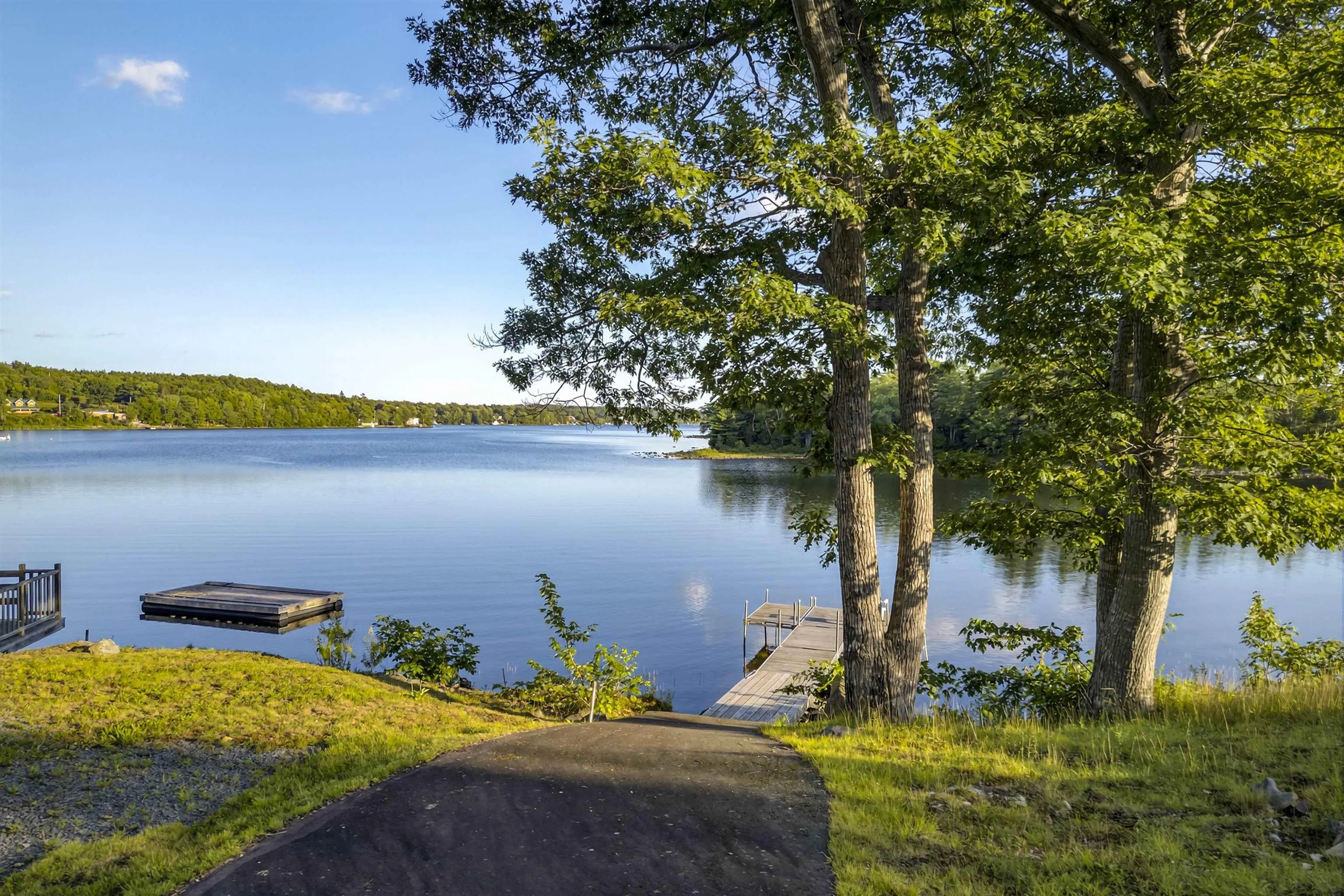 1007 Waverley Road, Dartmouth, NS B2R 1W7, 3 Bedrooms Bedrooms, ,3 BathroomsBathrooms,Residential,For Sale,Waverley,202519064