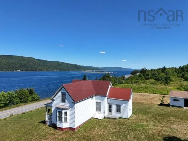 11 Kellys Lane, Englishtown, NS B0E 1B0, 3 Bedrooms Bedrooms, ,1 BathroomBathrooms,Residential,For Sale,Kellys,202521503