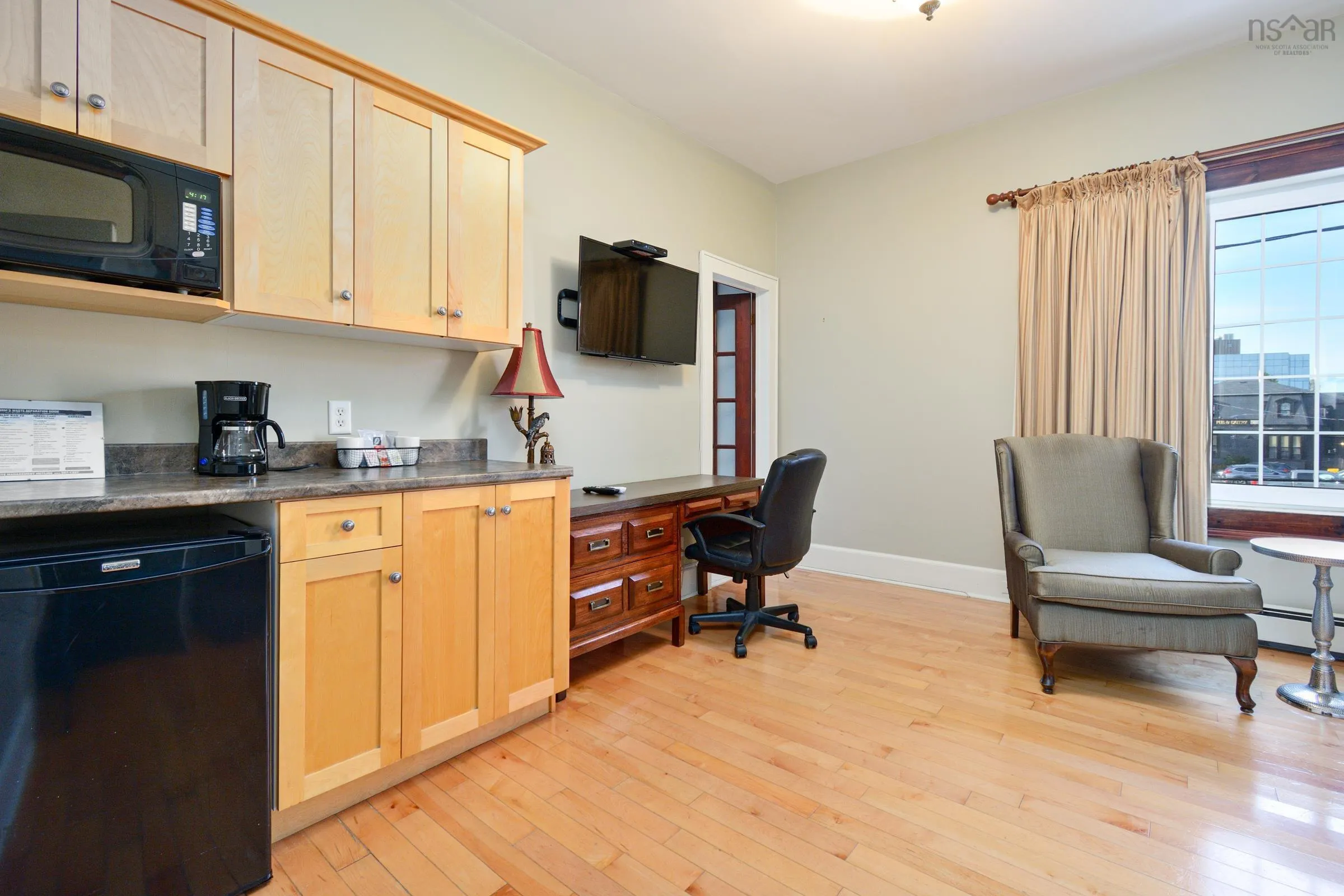 10 Pitt Street, Sydney, NS B1P 5X3, ,Commercial Sale,For Sale,Pitt,202501171