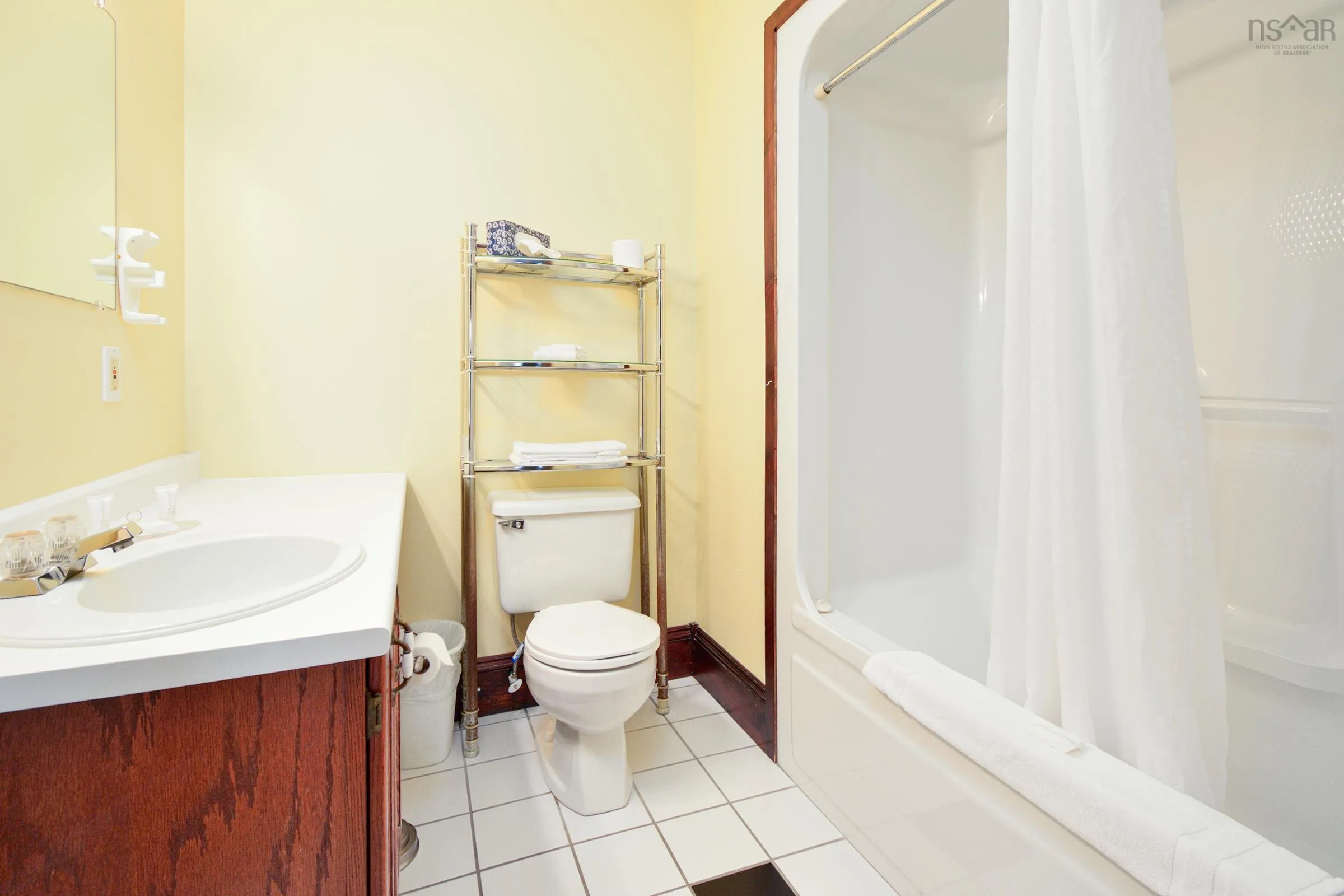 10 Pitt Street, Sydney, NS B1P 5X3, ,Commercial Sale,For Sale,Pitt,202501171