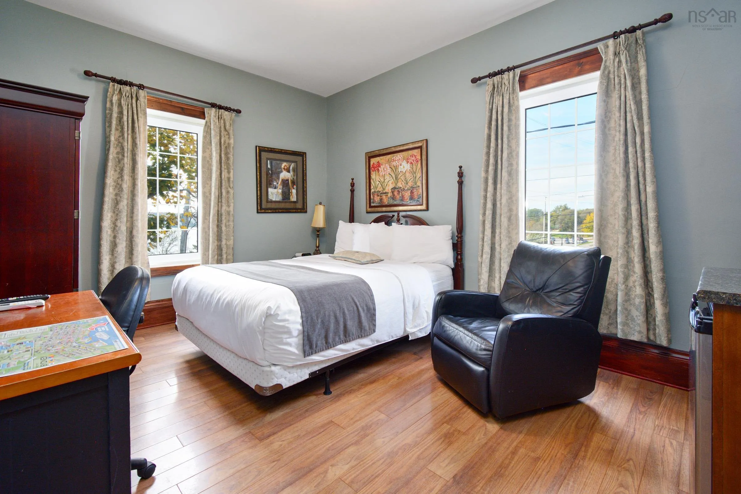 10 Pitt Street, Sydney, NS B1P 5X3, ,Commercial Sale,For Sale,Pitt,202501171