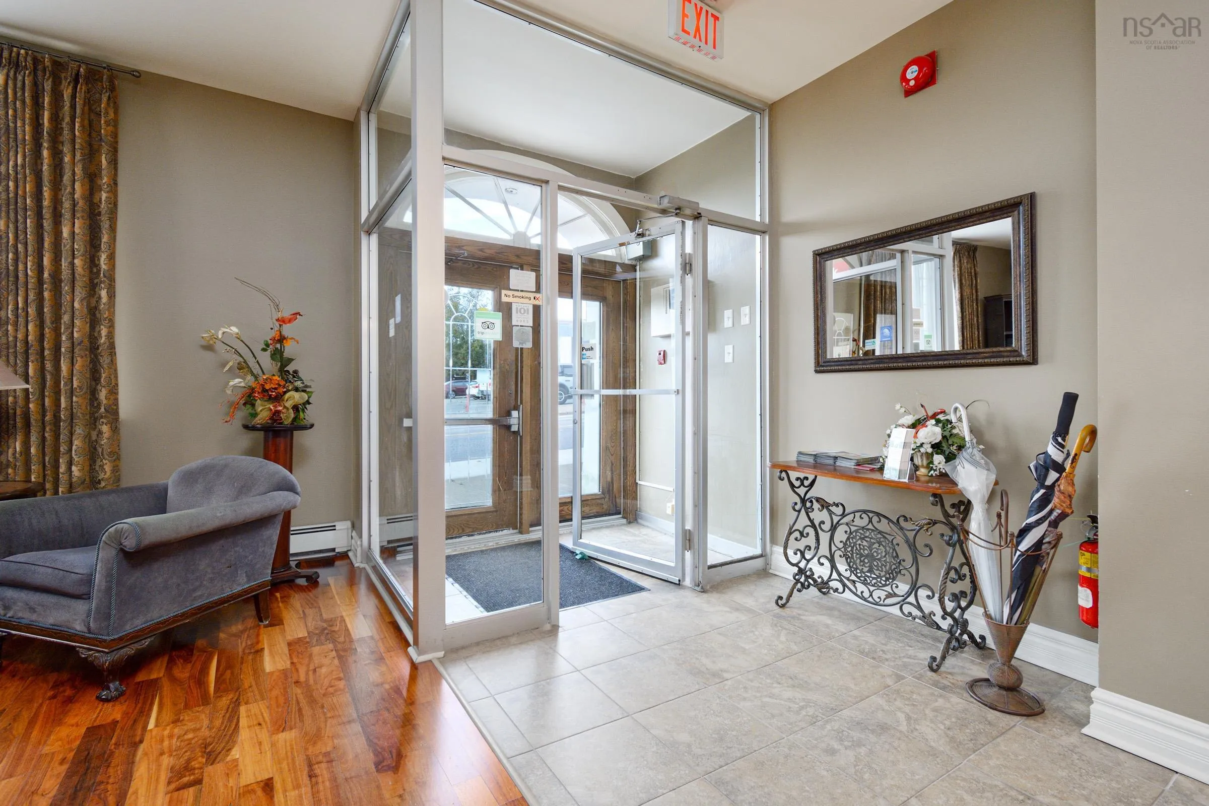 10 Pitt Street, Sydney, NS B1P 5X3, ,Commercial Sale,For Sale,Pitt,202501171