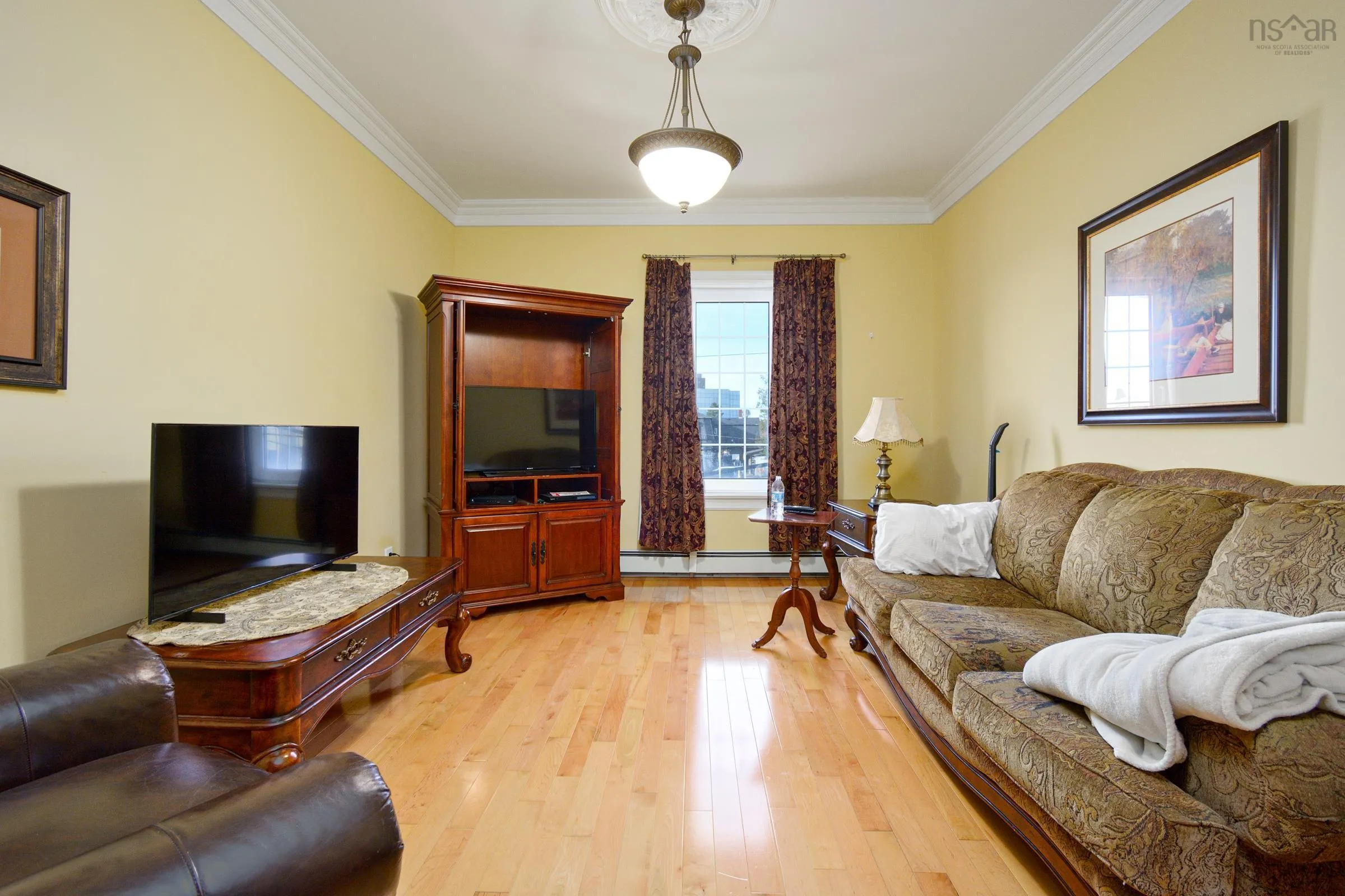 10 Pitt Street, Sydney, NS B1P 5X3, ,Commercial Sale,For Sale,Pitt,202501171