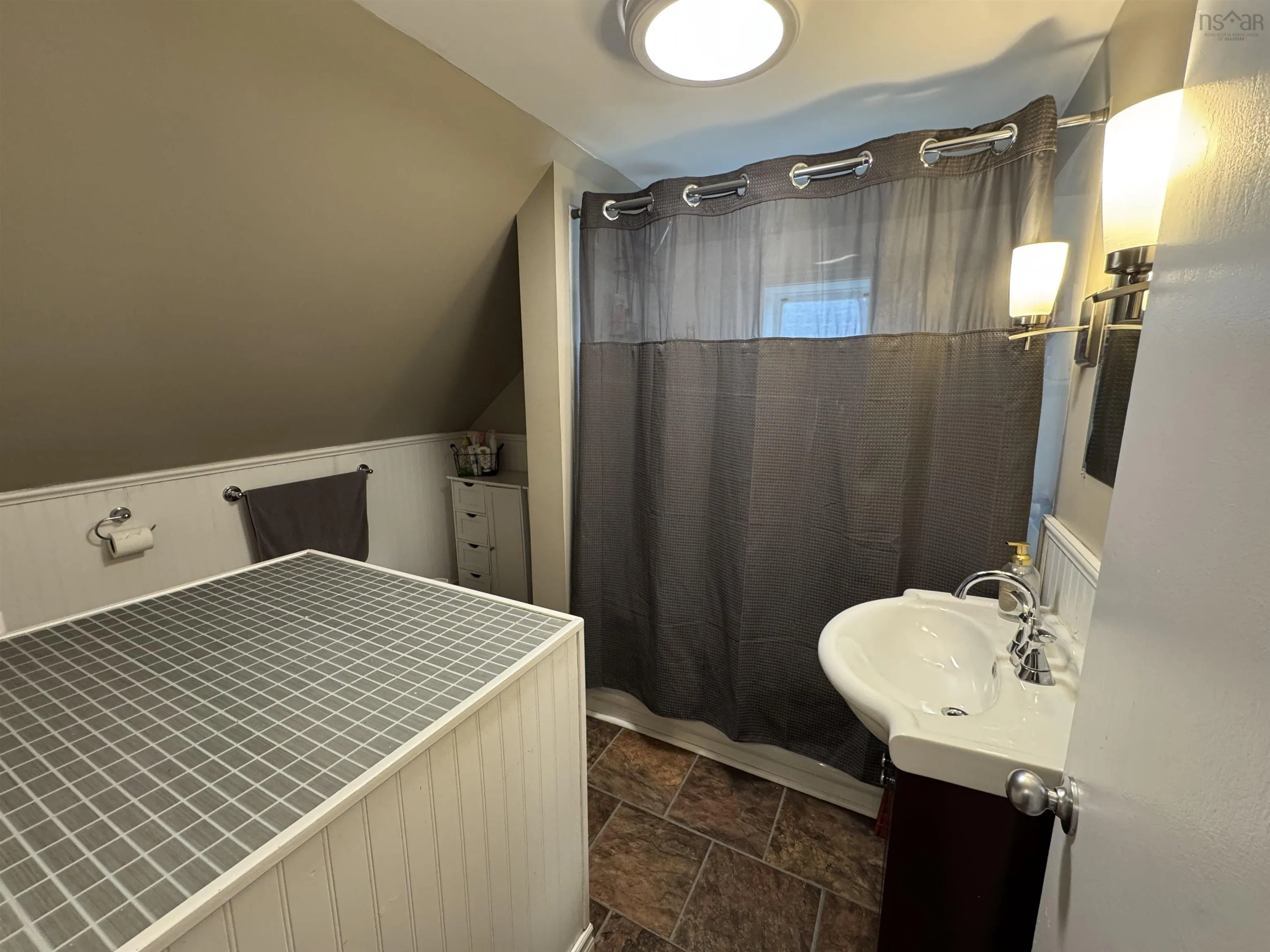 107 Stellar Street, Stellarton, NS B0K 1S0, 4 Bedrooms Bedrooms, ,2 BathroomsBathrooms,Residential,For Sale,Stellar,202518528