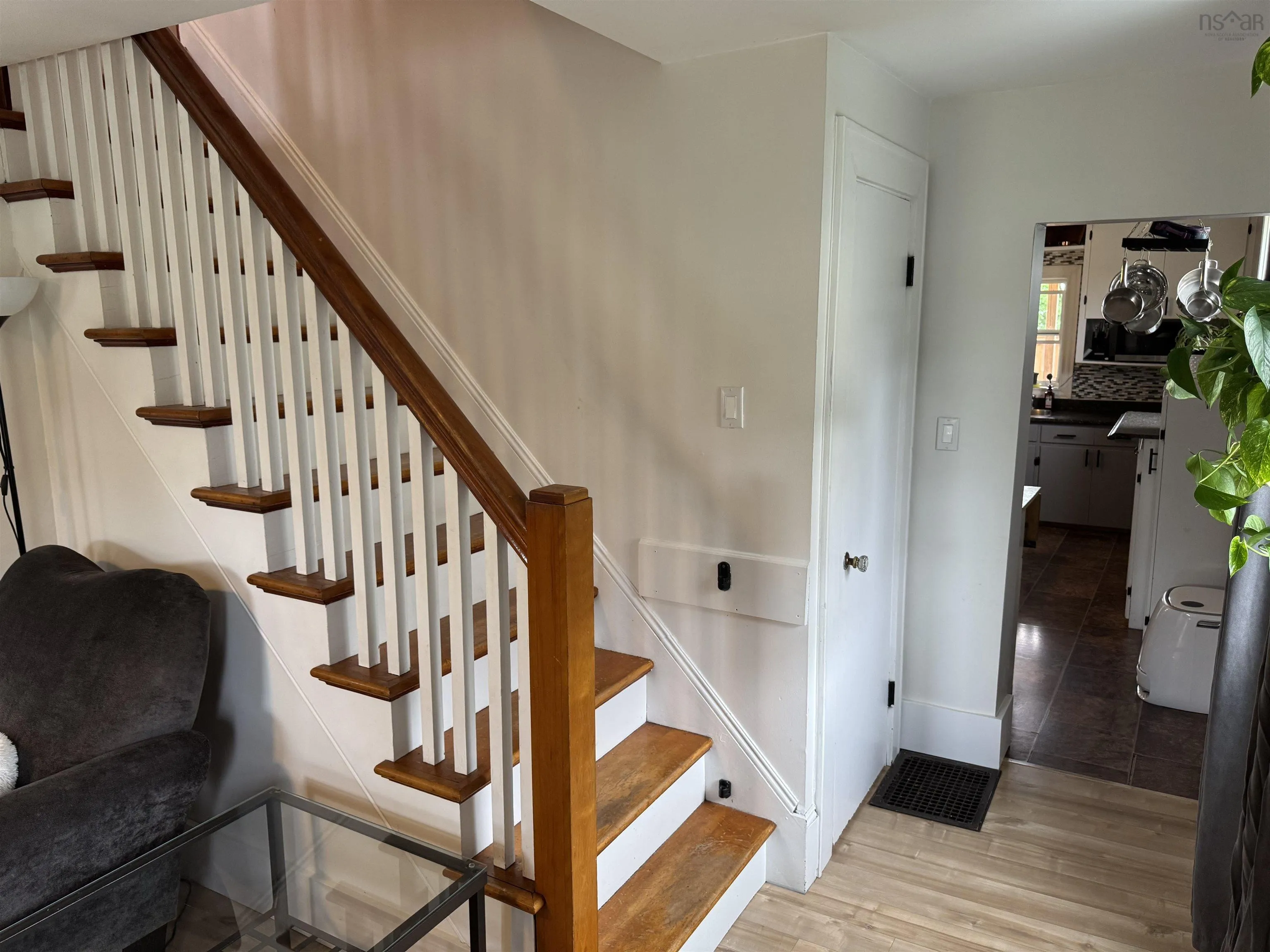 107 Stellar Street, Stellarton, NS B0K 1S0, 4 Bedrooms Bedrooms, ,2 BathroomsBathrooms,Residential,For Sale,Stellar,202518528