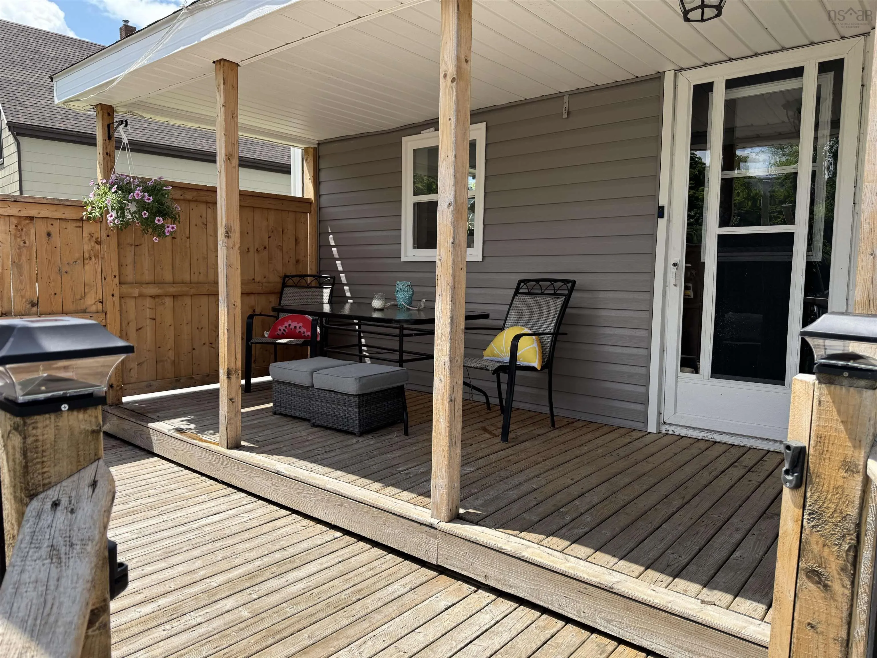 107 Stellar Street, Stellarton, NS B0K 1S0, 4 Bedrooms Bedrooms, ,2 BathroomsBathrooms,Residential,For Sale,Stellar,202518528