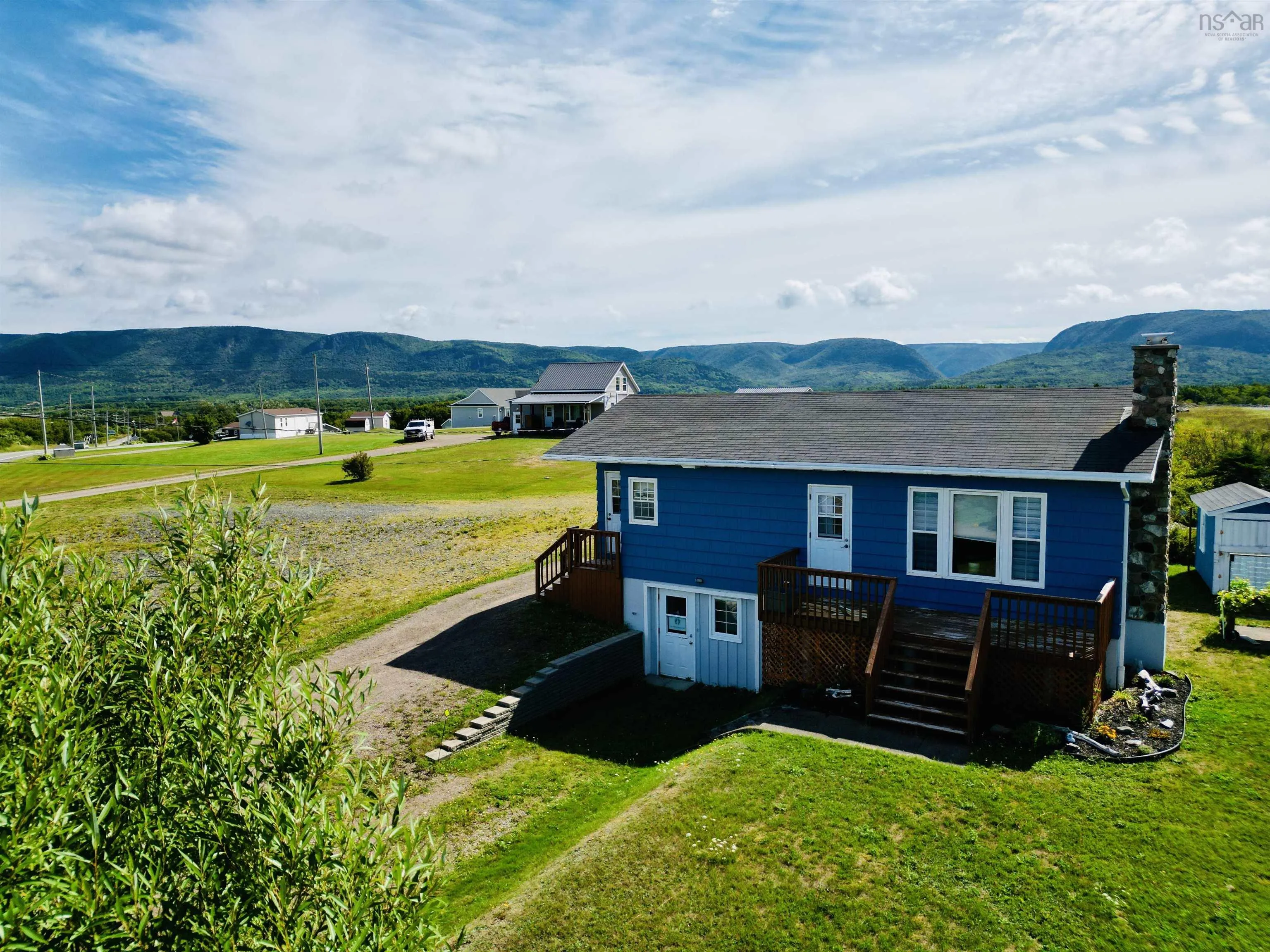 15776 Cabot Trail Road, Chéticamp, NS B0E 1H0, 3 Bedrooms Bedrooms, ,2 BathroomsBathrooms,Residential,For Sale,Cabot Trail,202521714