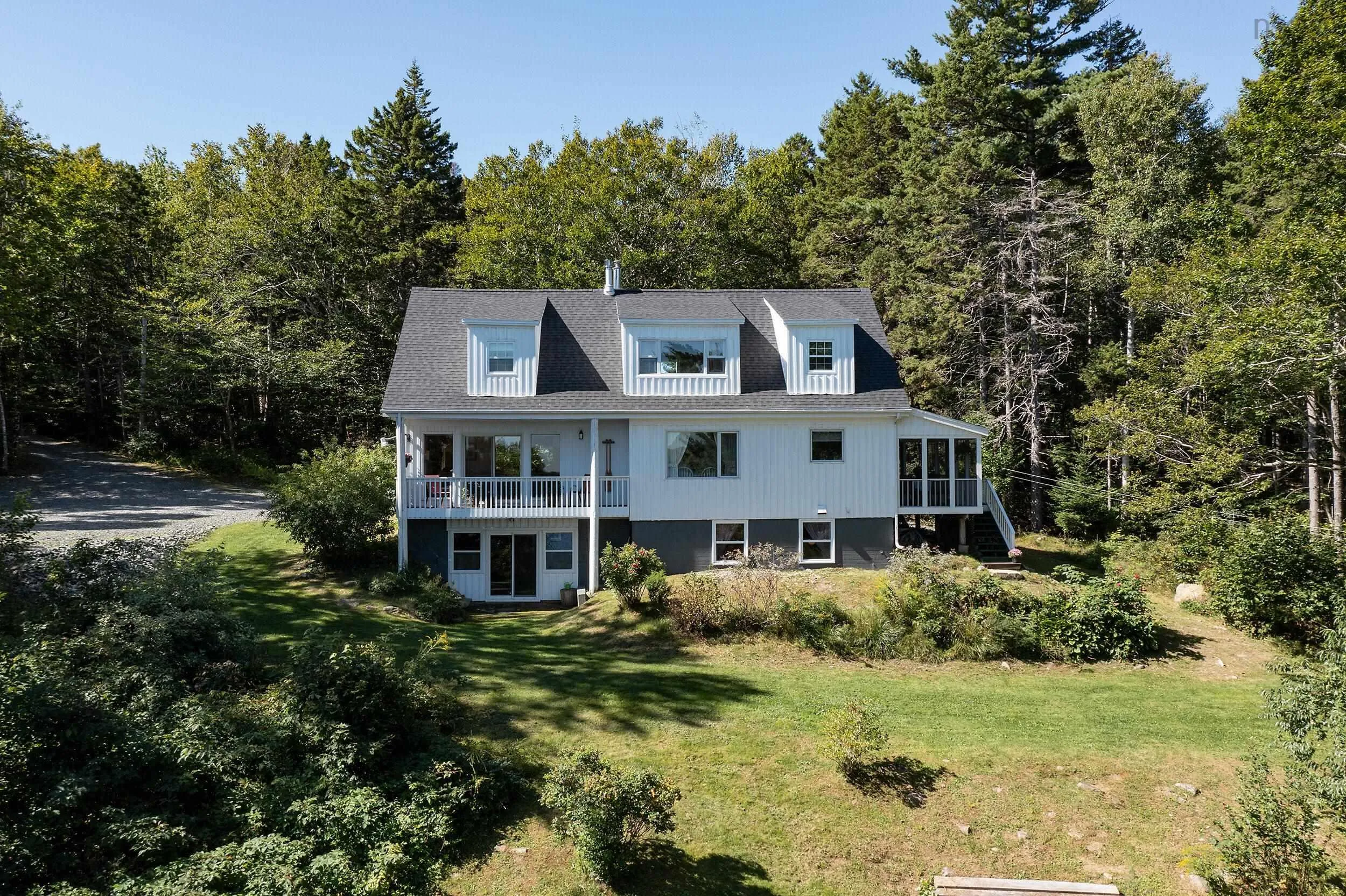 1634 Camperdown Road, Camperdown, NS B4V 6S5, 4 Bedrooms Bedrooms, ,3 BathroomsBathrooms,Residential,For Sale,Camperdown,202519482