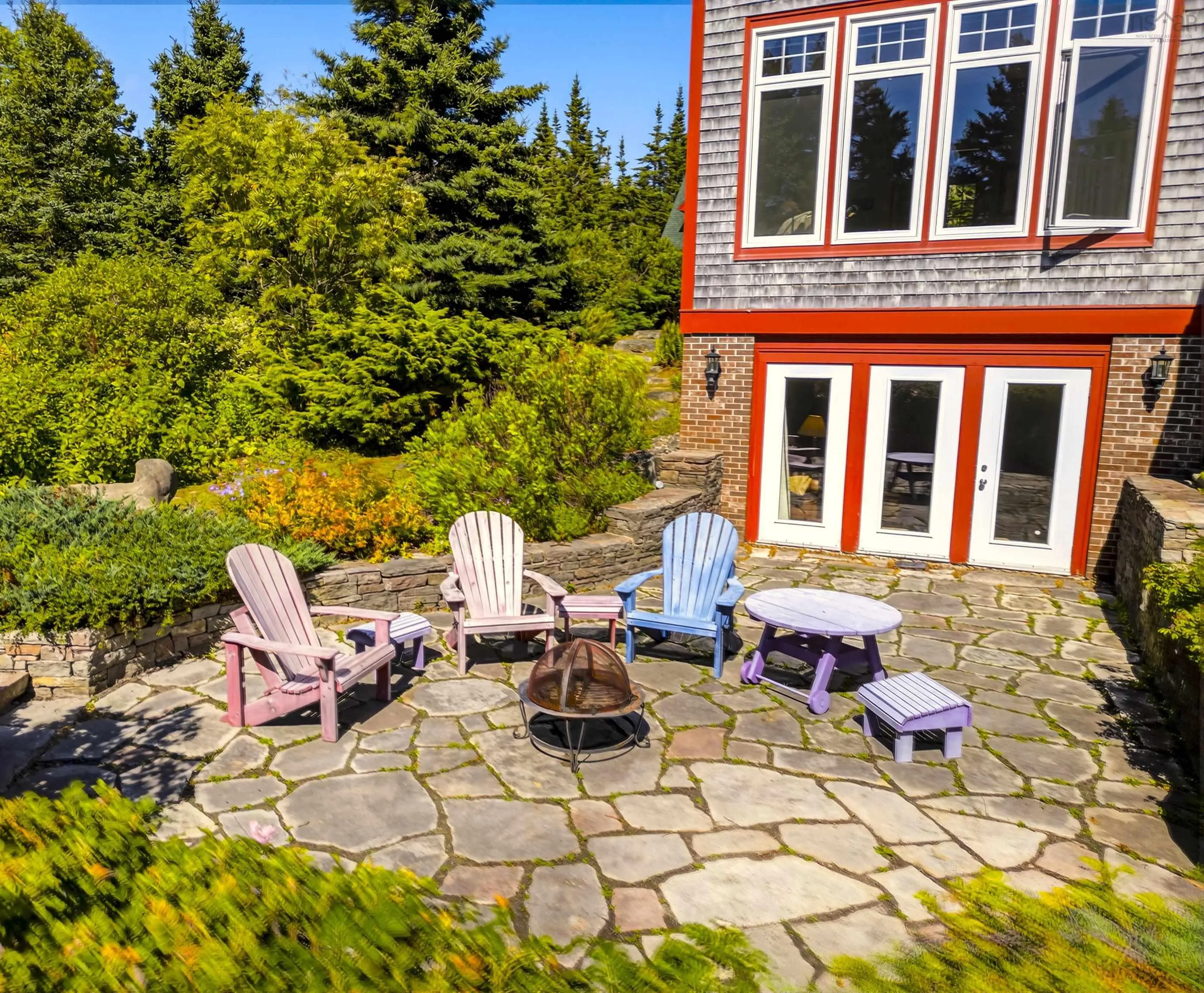 20 Pierce Point Road, Western Head, NS B0T 1K0, 3 Bedrooms Bedrooms, ,4 BathroomsBathrooms,Residential,For Sale,Pierce Point,202521985
