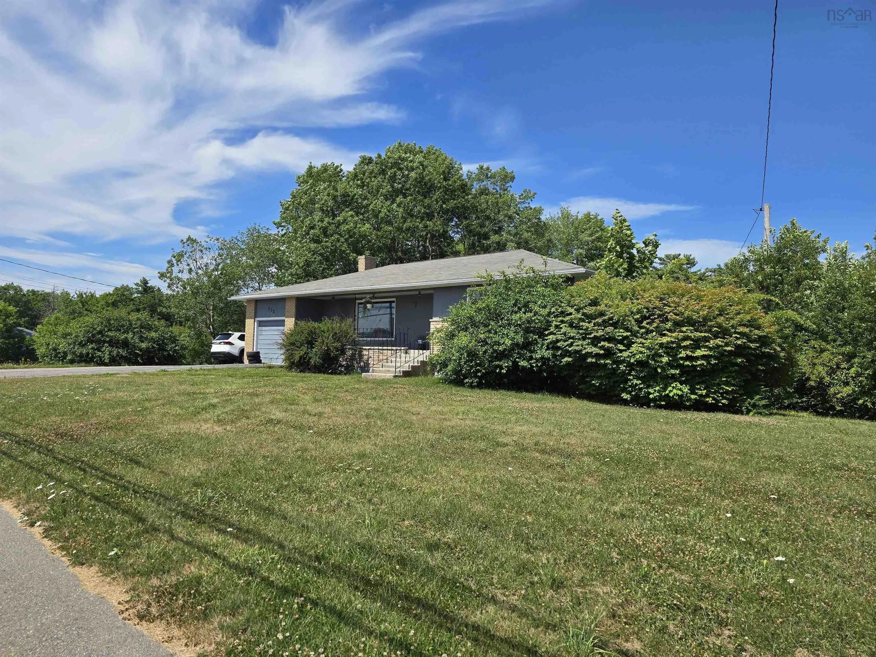 172 North Street, Bridgewater, NS B4V 2V6, ,Commercial Sale,For Sale,North,202518782