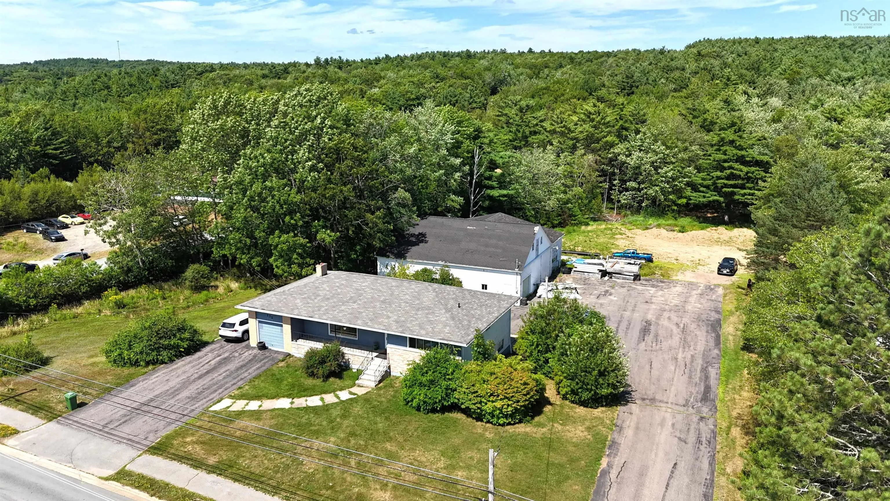 172 North Street, Bridgewater, NS B4V 2V6, ,Commercial Sale,For Sale,North,202518782