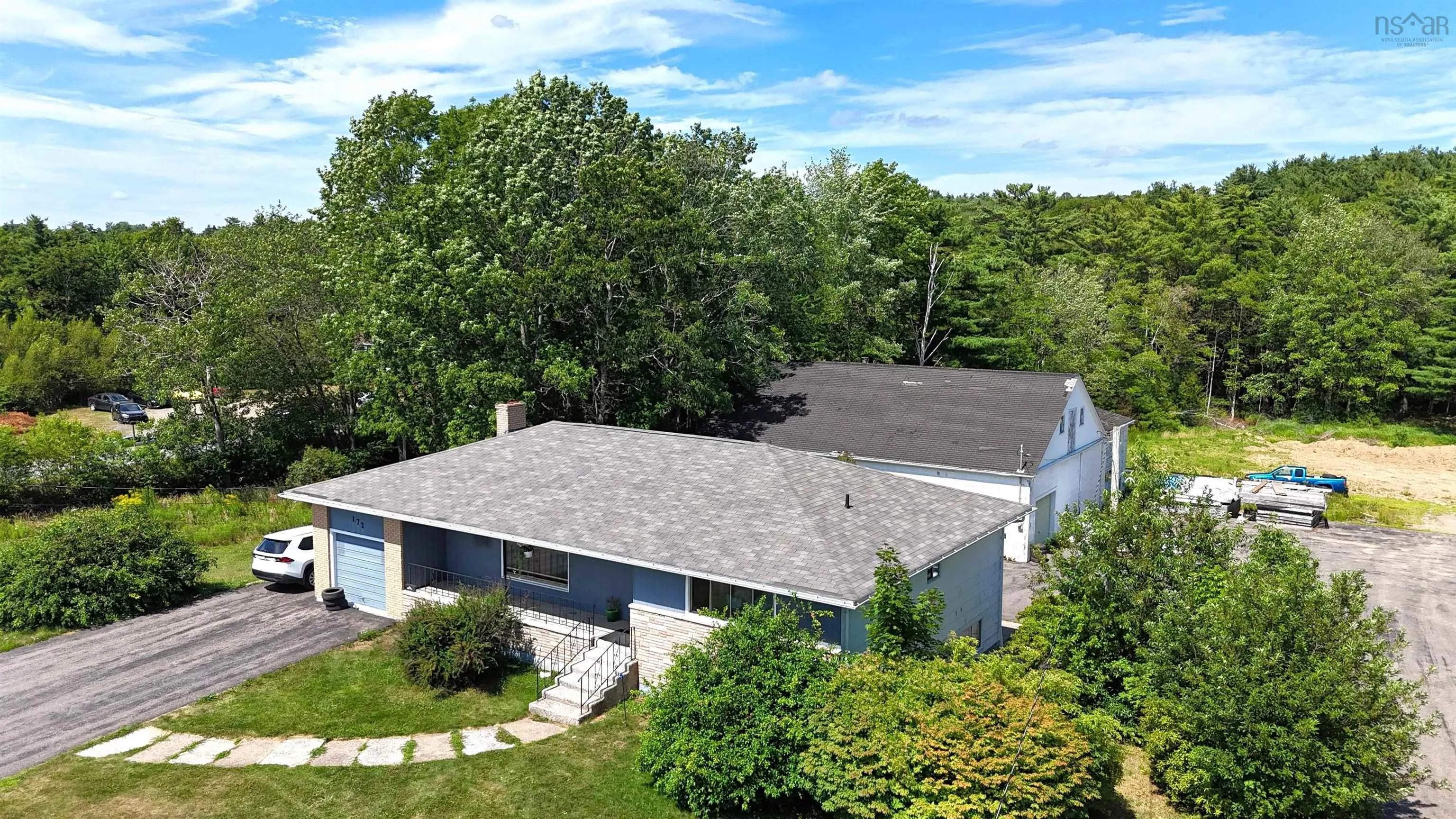 172 North Street, Bridgewater, NS B4V 2V6, ,Commercial Sale,For Sale,North,202518782