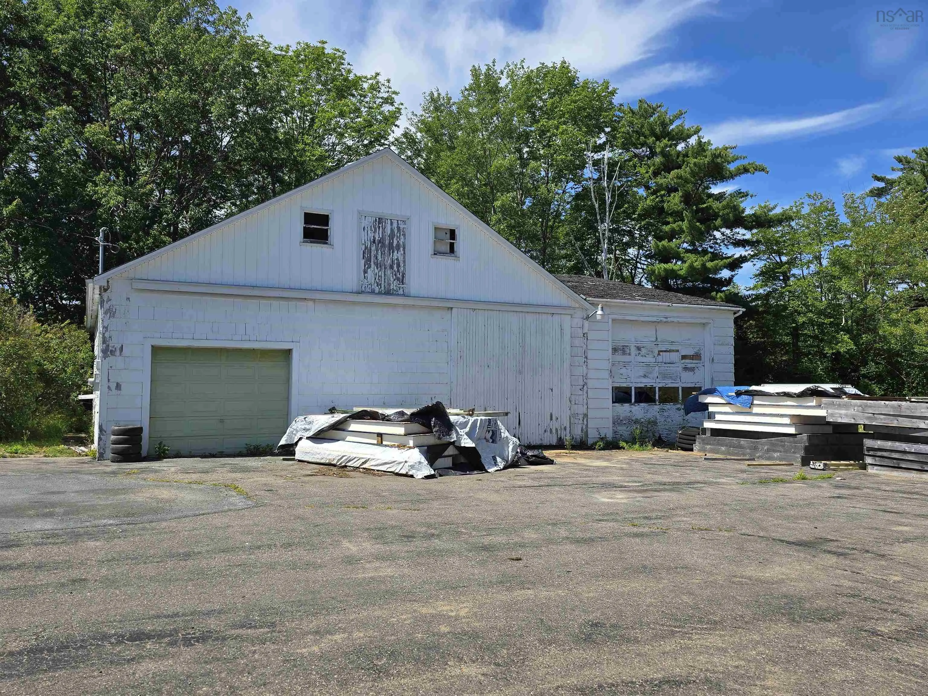 172 North Street, Bridgewater, NS B4V 2V6, ,Commercial Sale,For Sale,North,202518782