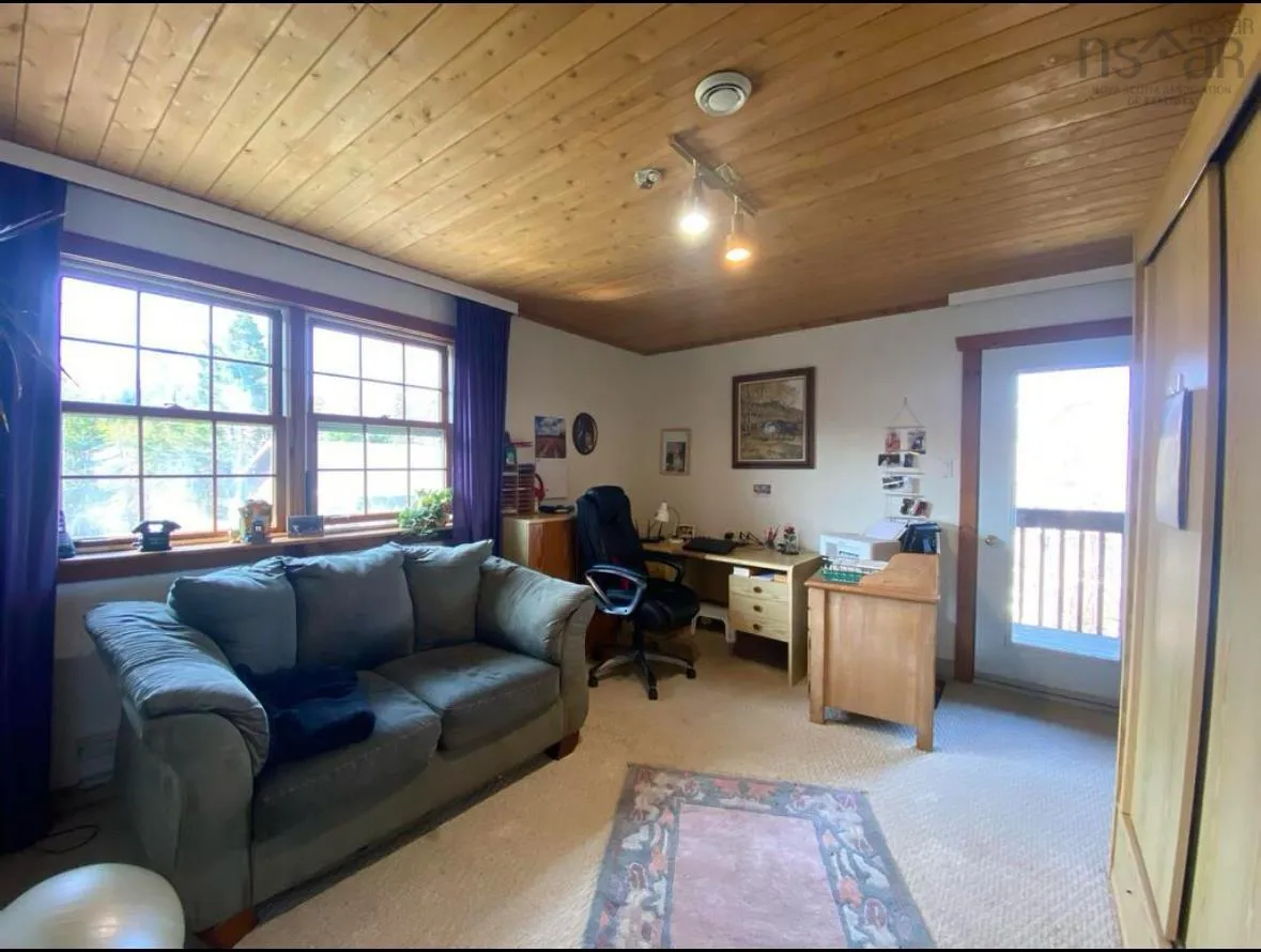165 Diana Mountain Rd., The Points West Bay, NS B0E 3K0, 4 Bedrooms Bedrooms, ,3 BathroomsBathrooms,Residential,For Sale,Diana Mountain Rd.,202522530