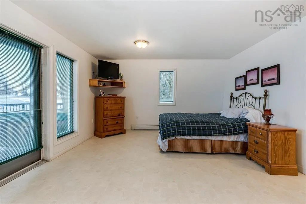 894 Morden Road, Weltons Corner, NS B0P 1C0, 5 Bedrooms Bedrooms, ,3 BathroomsBathrooms,Farm,For Sale,Morden,202524922