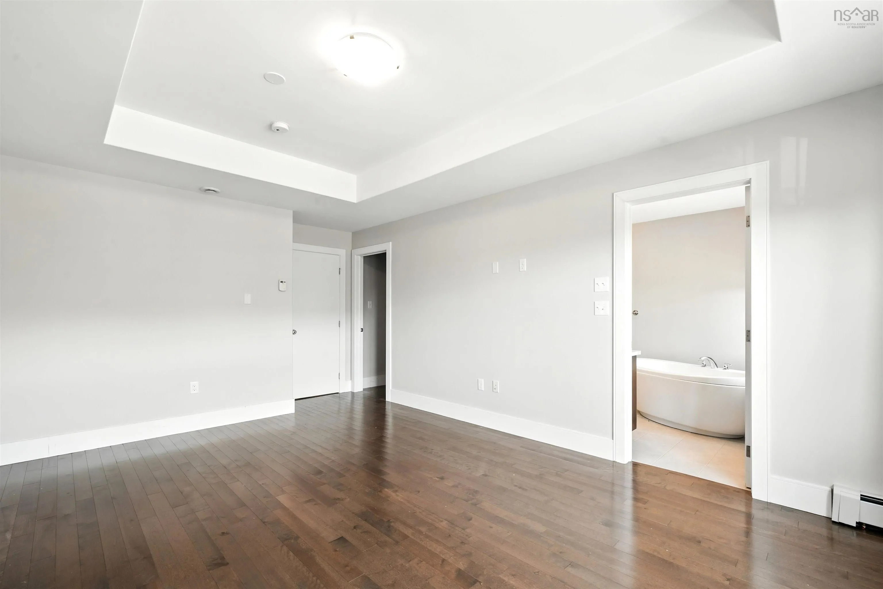 94 Larkview Terrace, Bedford West, NS B4B 0H3, 4 Bedrooms Bedrooms, ,4 BathroomsBathrooms,Residential,For Sale,Larkview,202523186