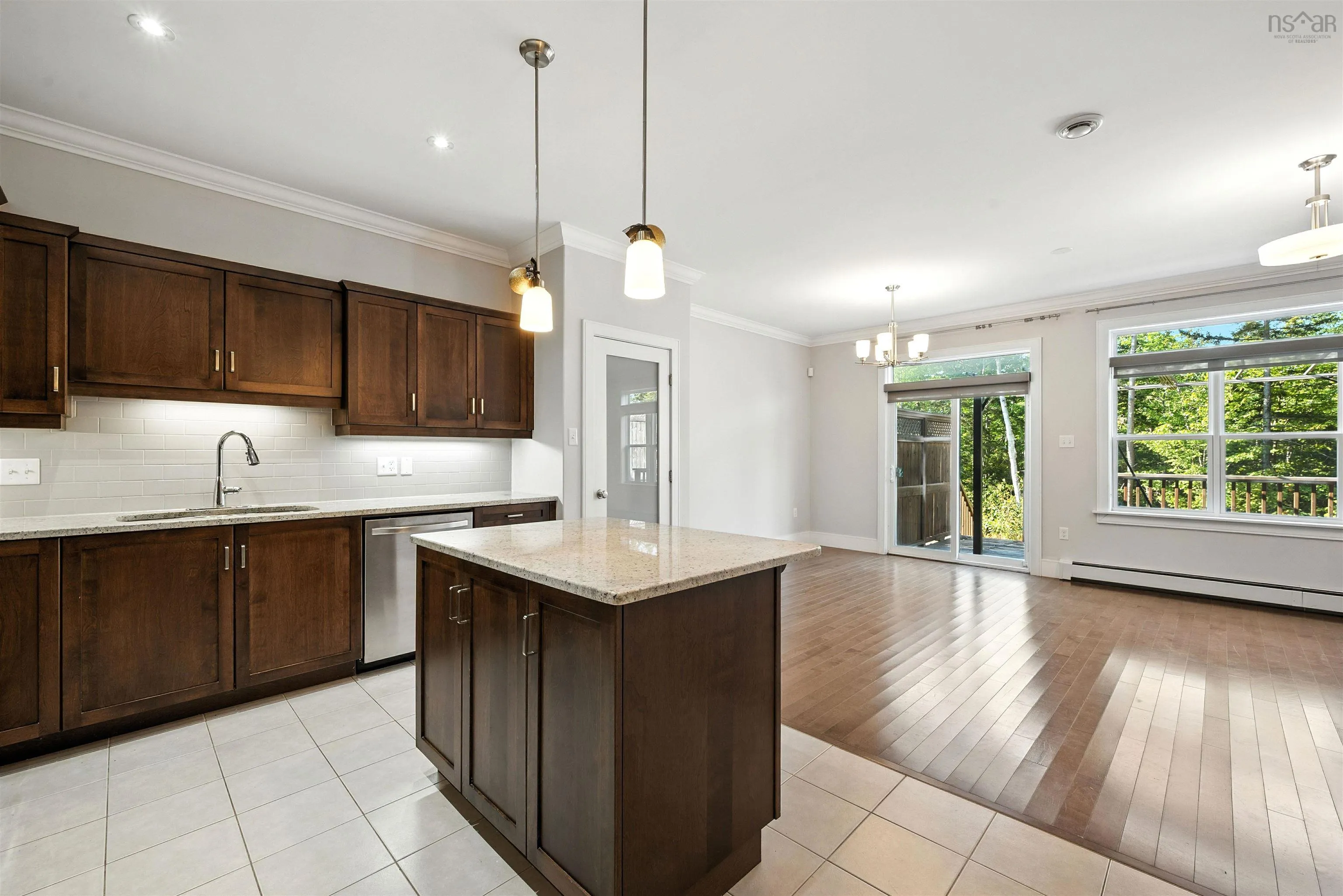 94 Larkview Terrace, Bedford West, NS B4B 0H3, 4 Bedrooms Bedrooms, ,4 BathroomsBathrooms,Residential,For Sale,Larkview,202523186