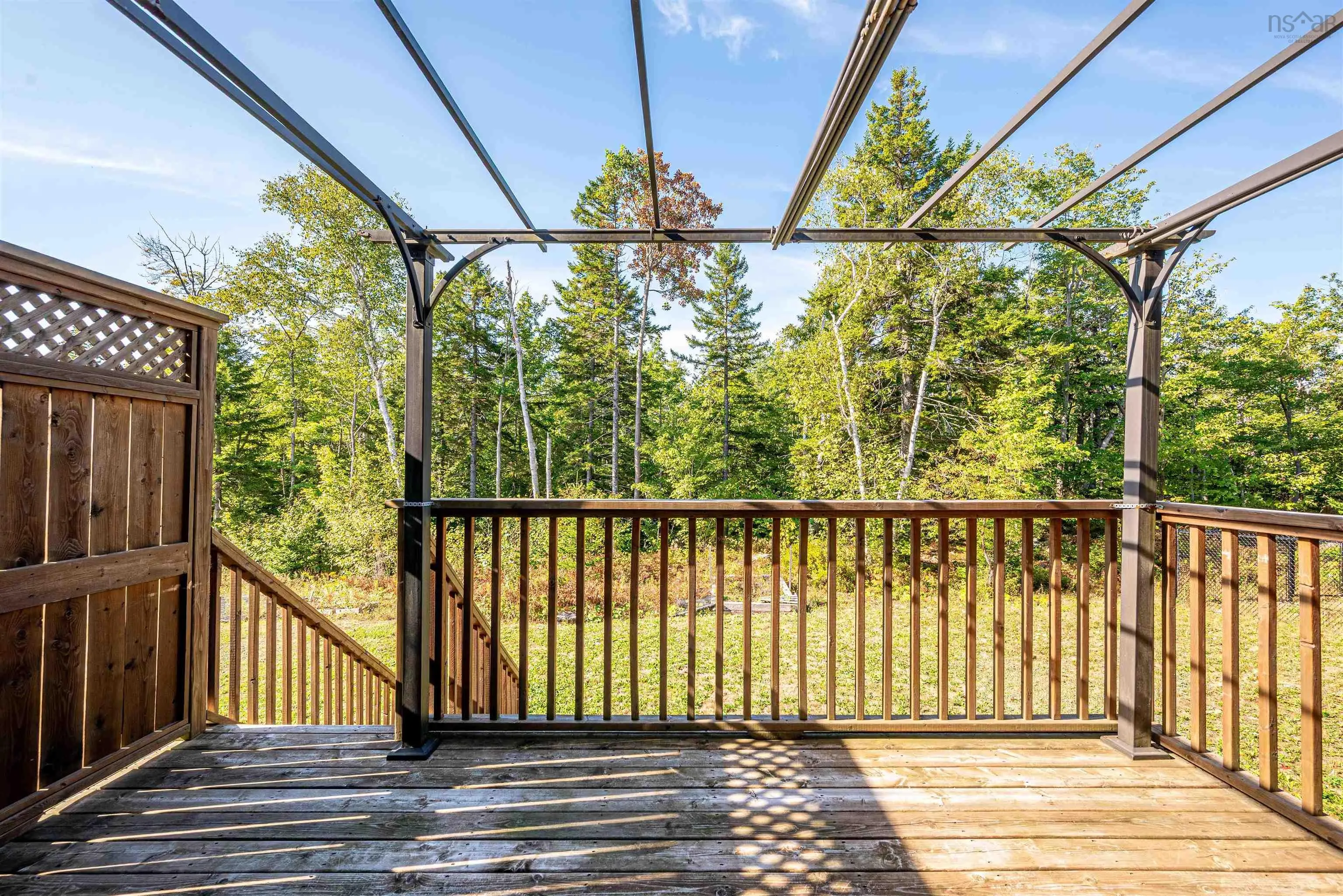 94 Larkview Terrace, Bedford West, NS B4B 0H3, 4 Bedrooms Bedrooms, ,4 BathroomsBathrooms,Residential,For Sale,Larkview,202523186