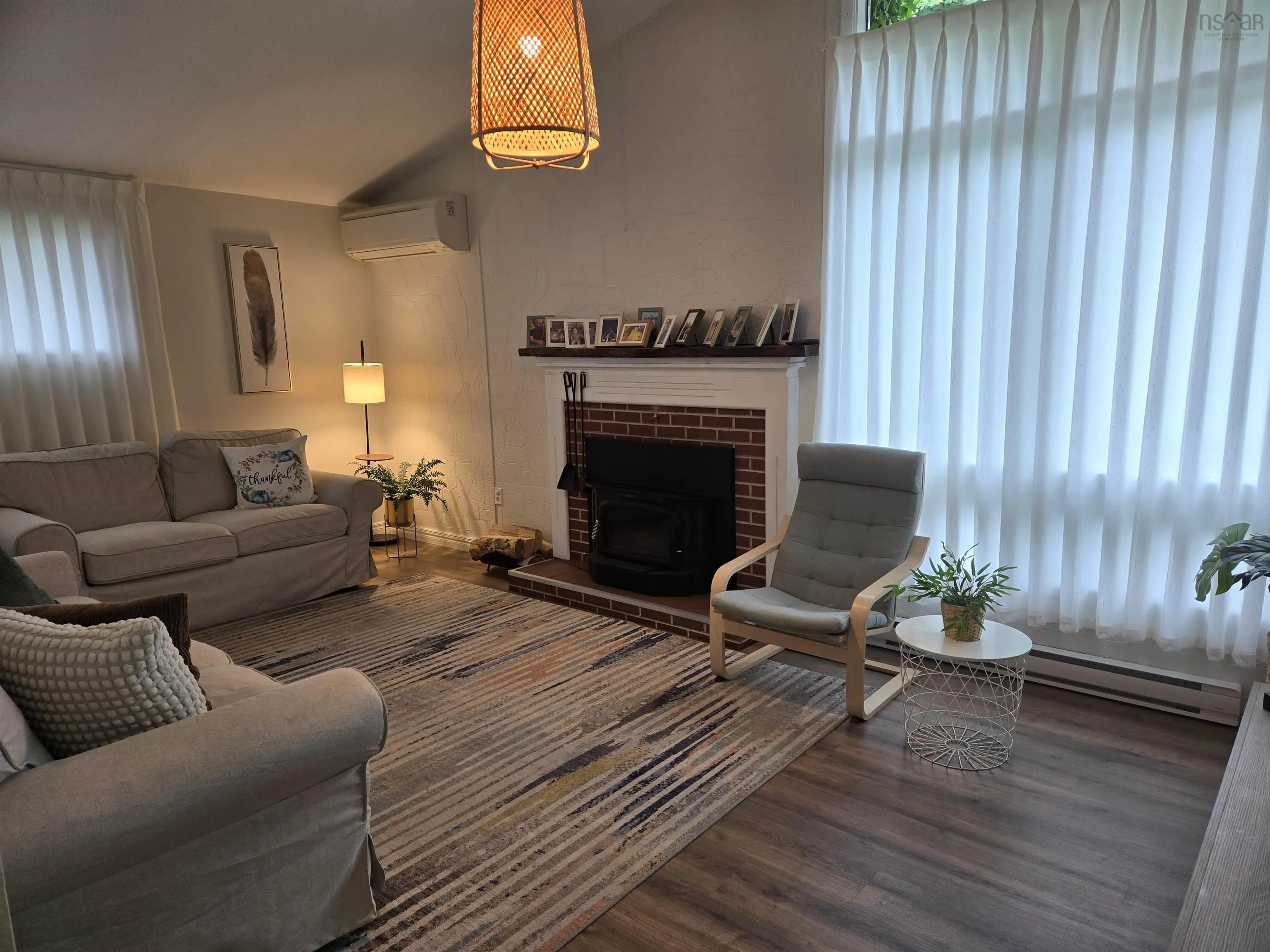 32 Murray Drive, Bridgewater, NS B4V 2M7, 3 Bedrooms Bedrooms, ,2 BathroomsBathrooms,Residential,For Sale,Murray,202517551