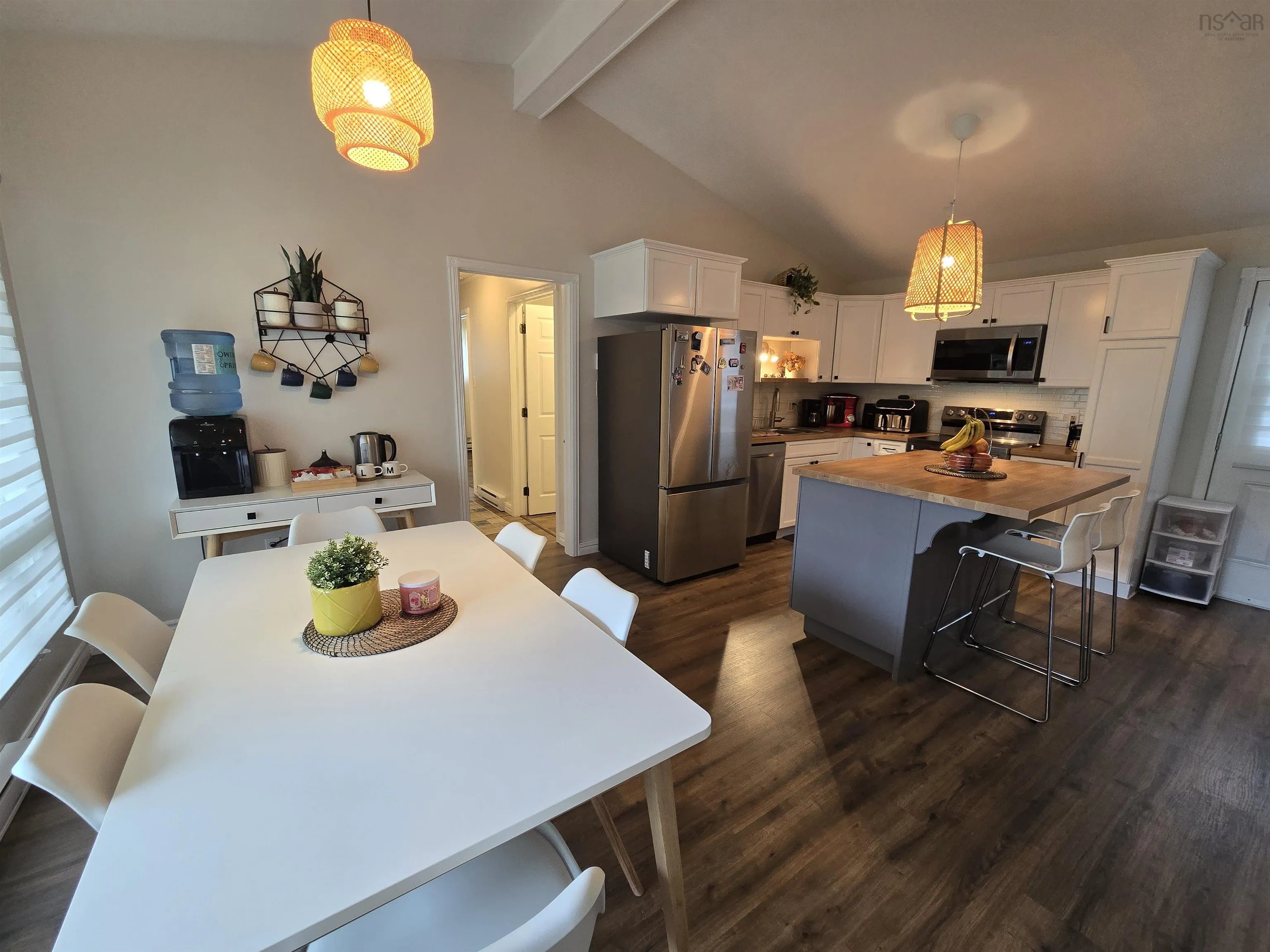 32 Murray Drive, Bridgewater, NS B4V 2M7, 3 Bedrooms Bedrooms, ,2 BathroomsBathrooms,Residential,For Sale,Murray,202517551