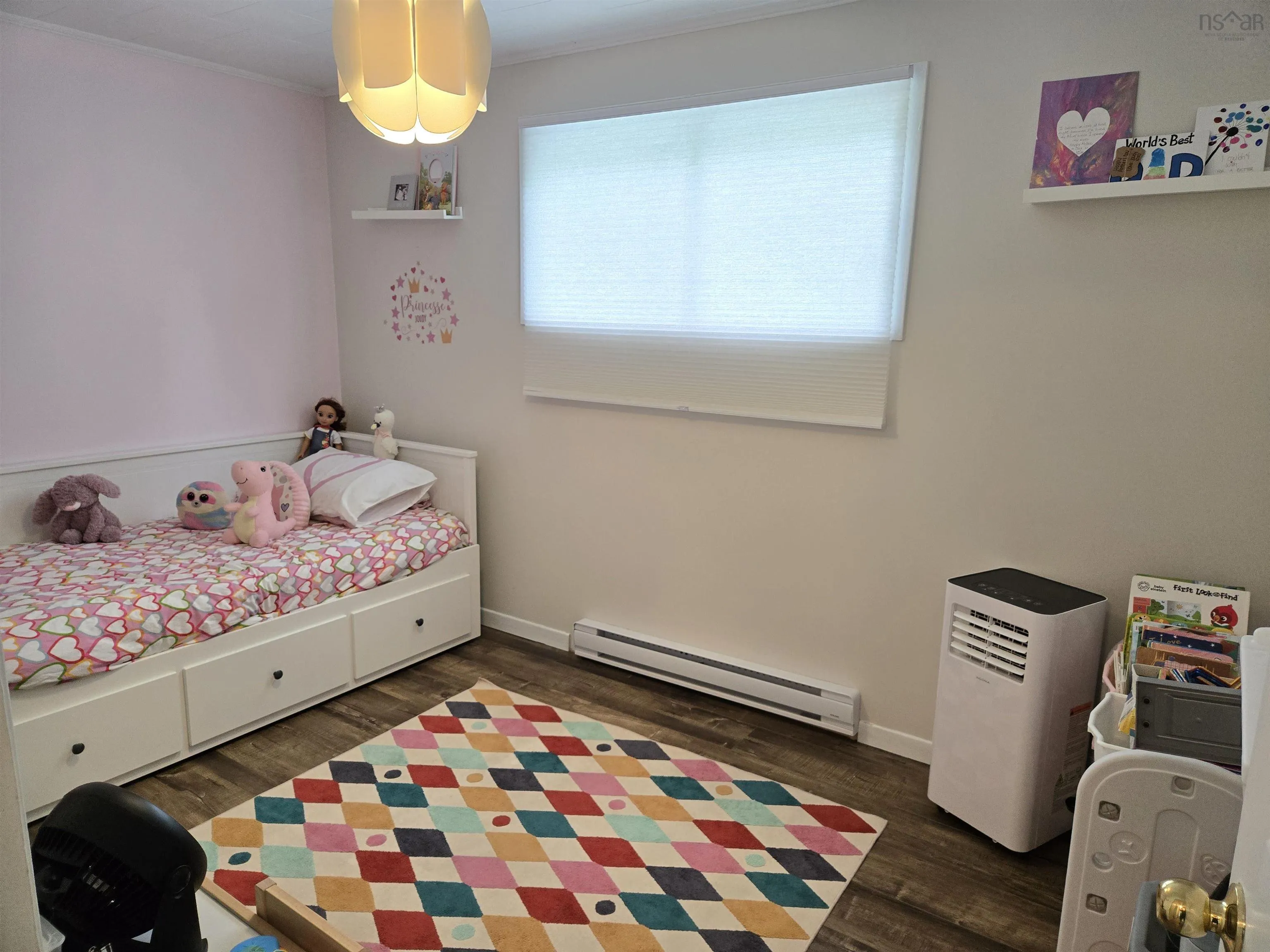 32 Murray Drive, Bridgewater, NS B4V 2M7, 3 Bedrooms Bedrooms, ,2 BathroomsBathrooms,Residential,For Sale,Murray,202517551