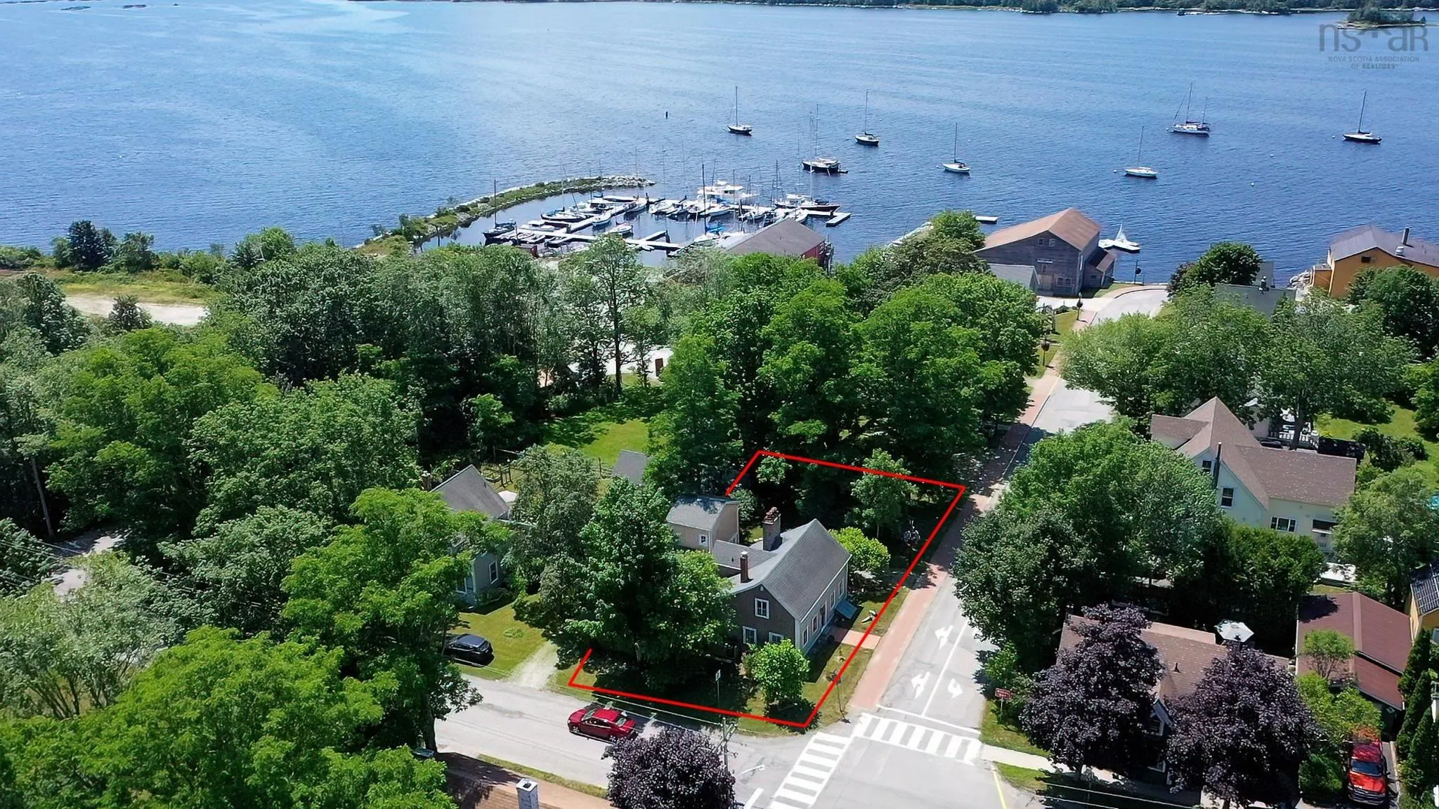 17 George Street, Shelburne, NS B0T 1W0, 3 Bedrooms Bedrooms, ,3 BathroomsBathrooms,Residential,For Sale,George,202518470