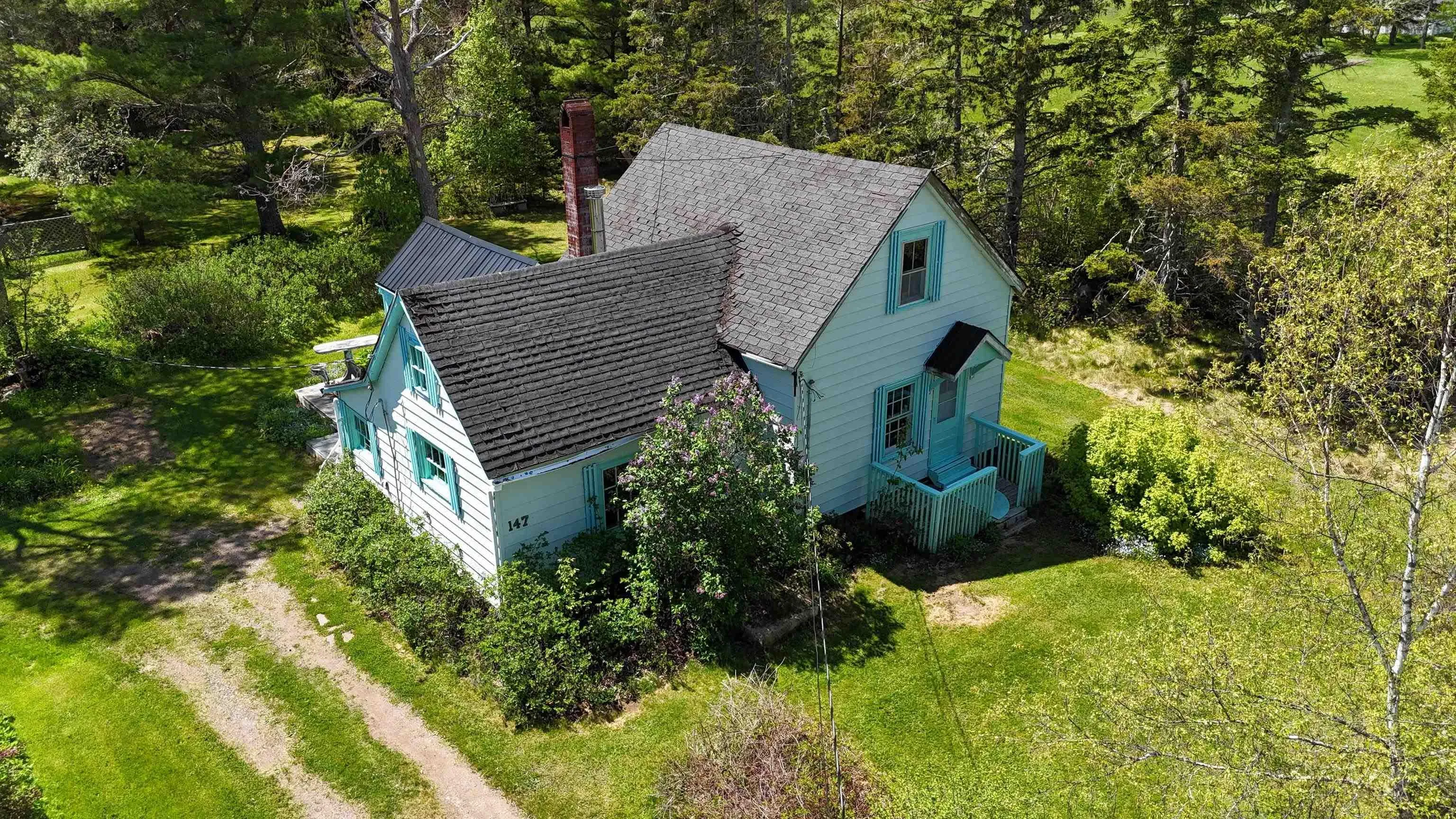 147 Mill Street, Parrsboro, NS B0M 1S0, 2 Bedrooms Bedrooms, ,1 BathroomBathrooms,Residential,For Sale,Mill,202513167