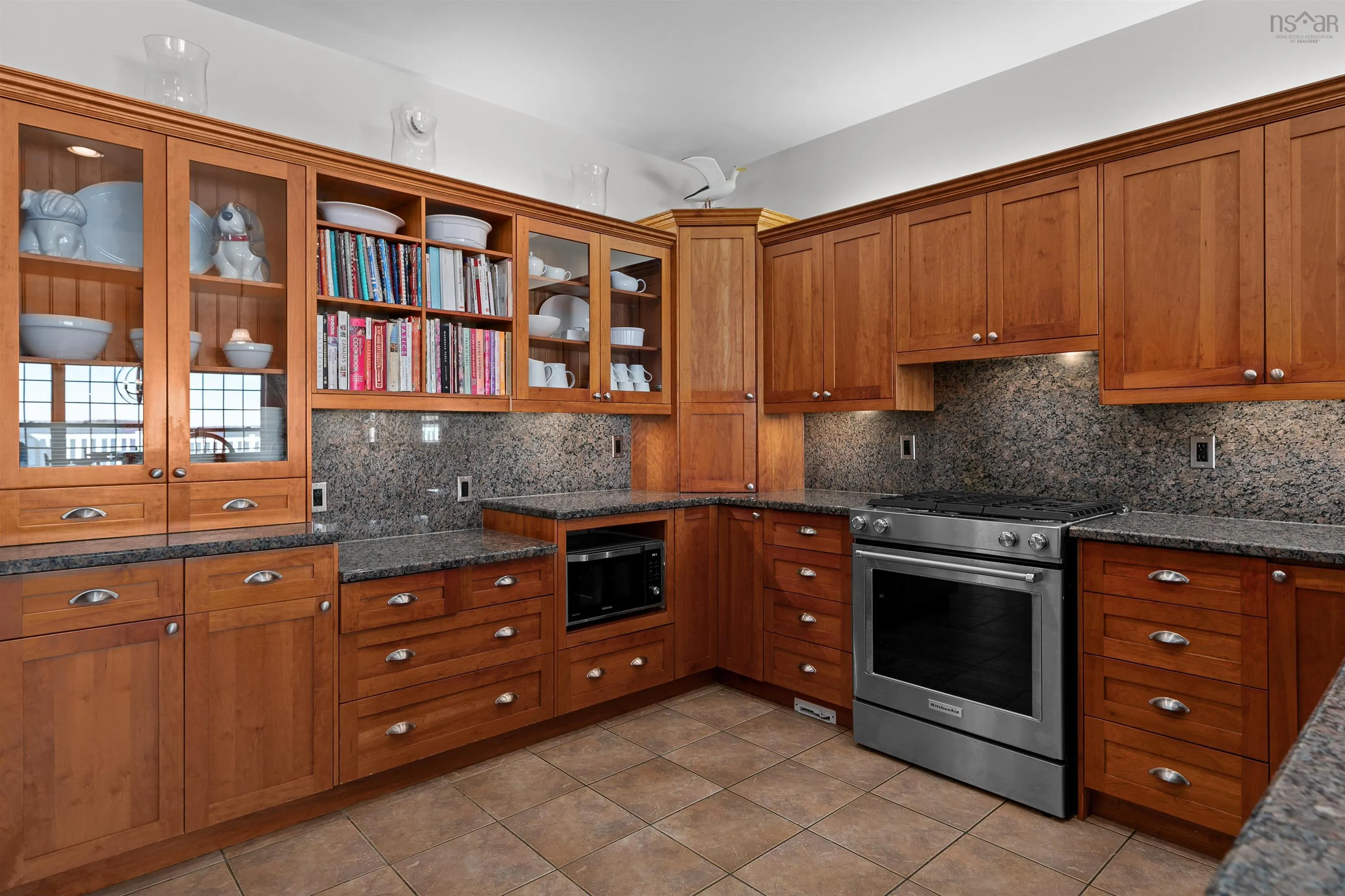 35 Sea Oaks Lane, Martins Point Ns B0j 1e0, 3 Bedrooms Bedrooms, ,4 BathroomsBathrooms,Residential,For Sale,Sea Oaks,202505514