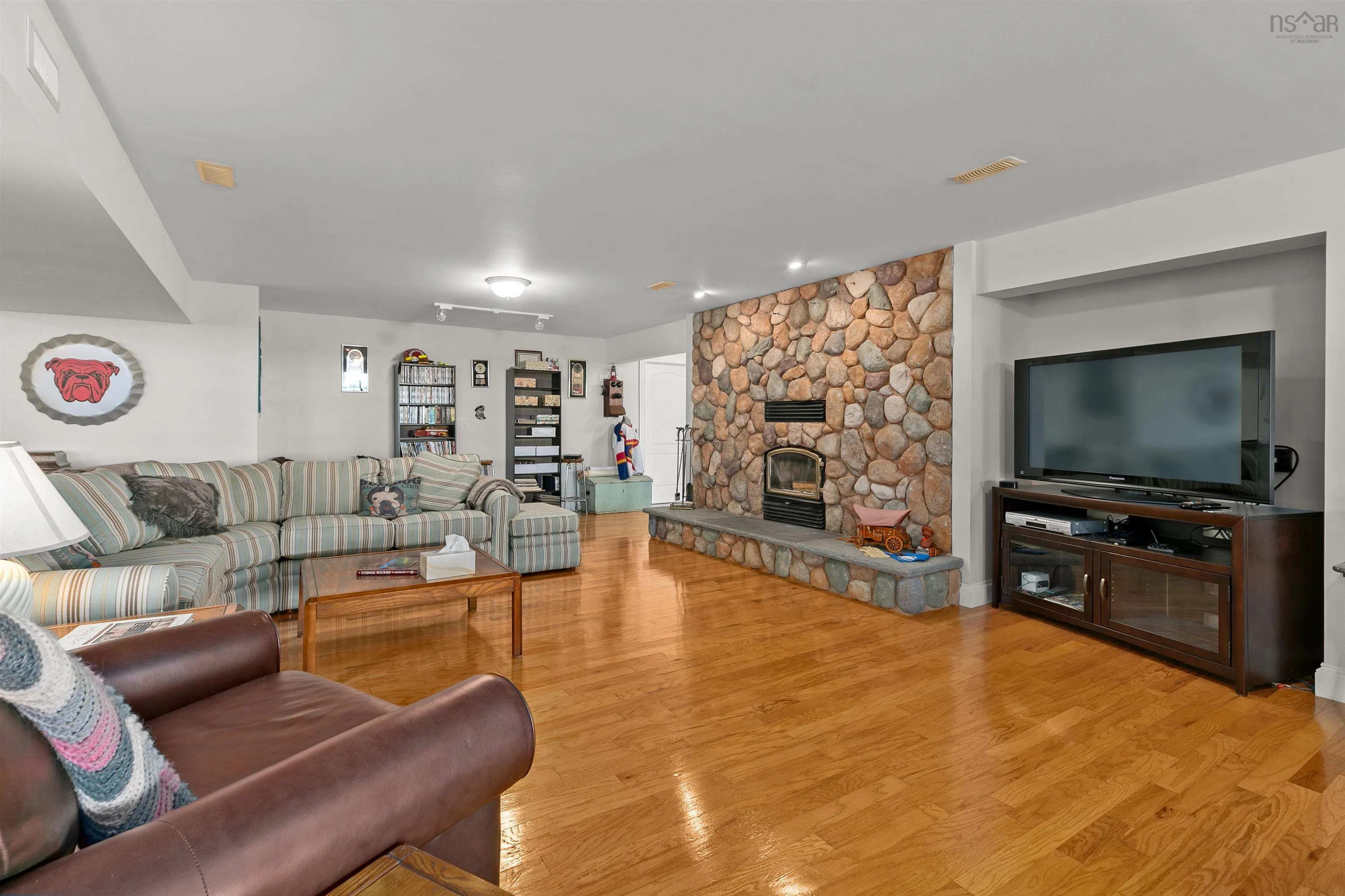 35 Sea Oaks Lane, Martins Point Ns B0j 1e0, 3 Bedrooms Bedrooms, ,4 BathroomsBathrooms,Residential,For Sale,Sea Oaks,202505514