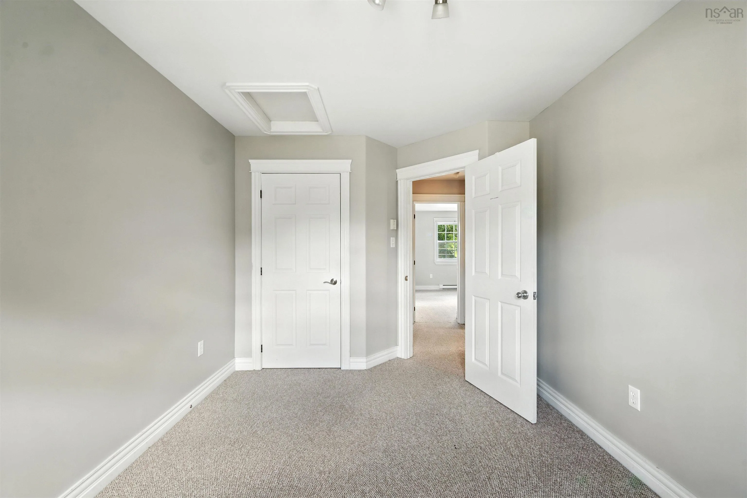 256 Highland Avenue, Windsor, NS B0N 2T0, 4 Bedrooms Bedrooms, ,4 BathroomsBathrooms,Residential,For Sale,Highland,202521107