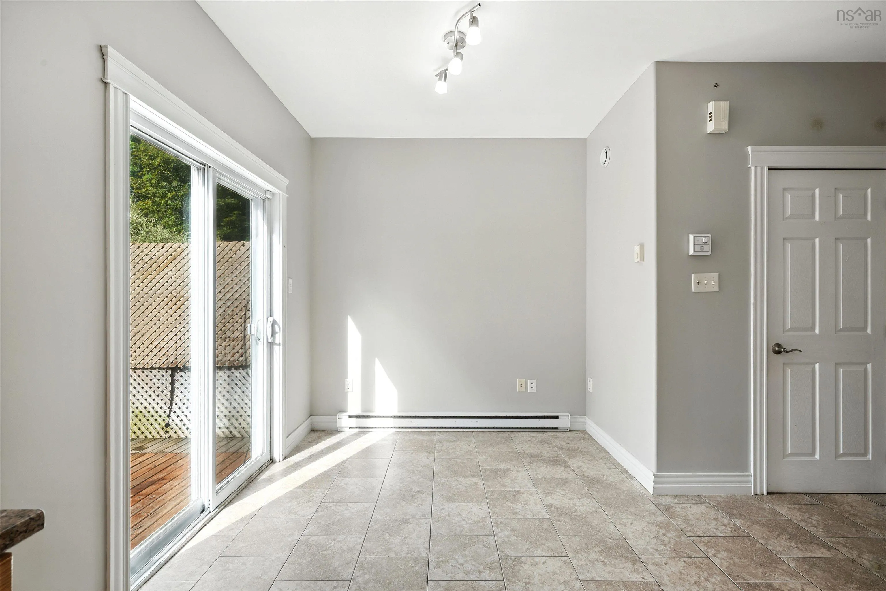256 Highland Avenue, Windsor, NS B0N 2T0, 4 Bedrooms Bedrooms, ,4 BathroomsBathrooms,Residential,For Sale,Highland,202521107