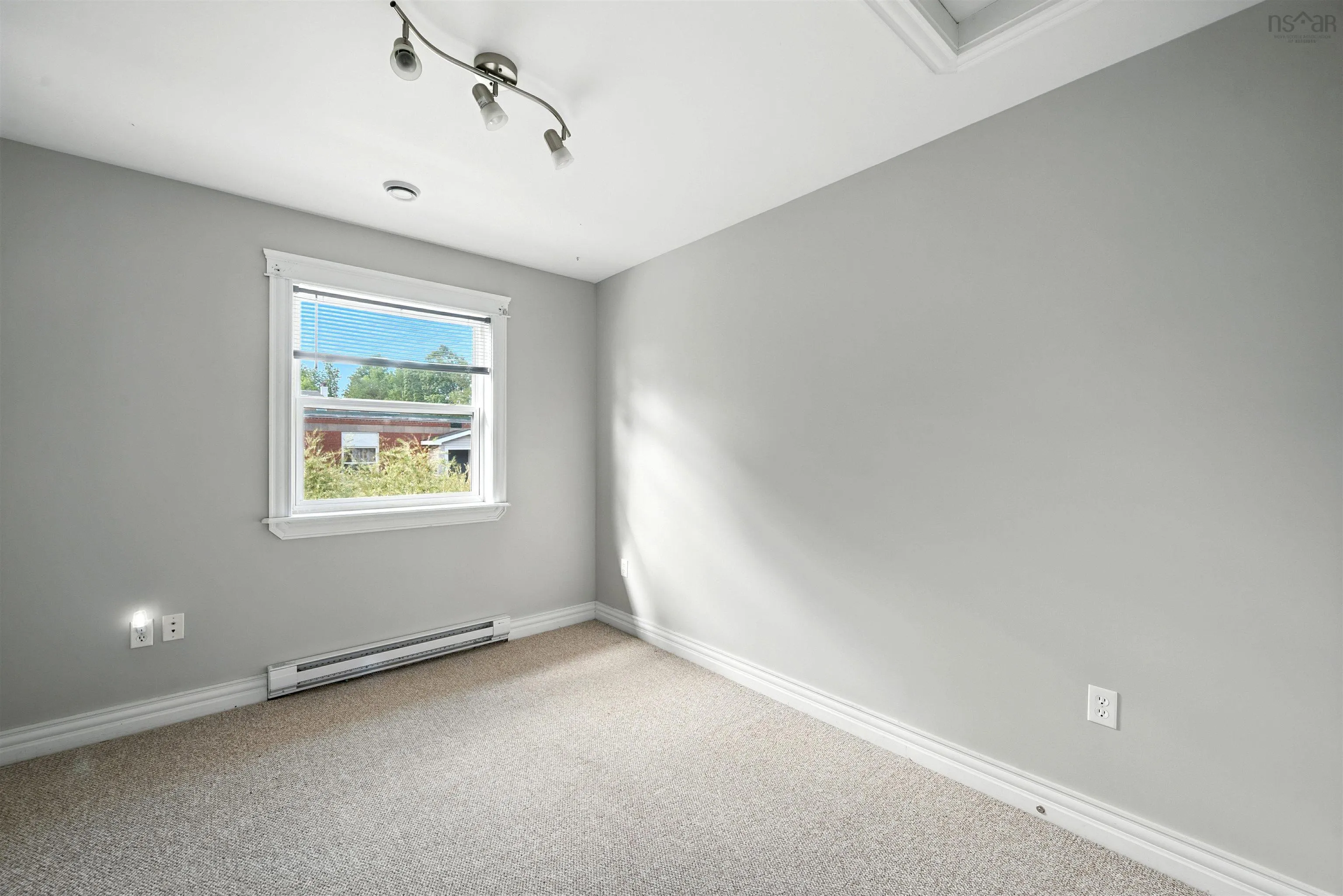 256 Highland Avenue, Windsor, NS B0N 2T0, 4 Bedrooms Bedrooms, ,4 BathroomsBathrooms,Residential,For Sale,Highland,202521107