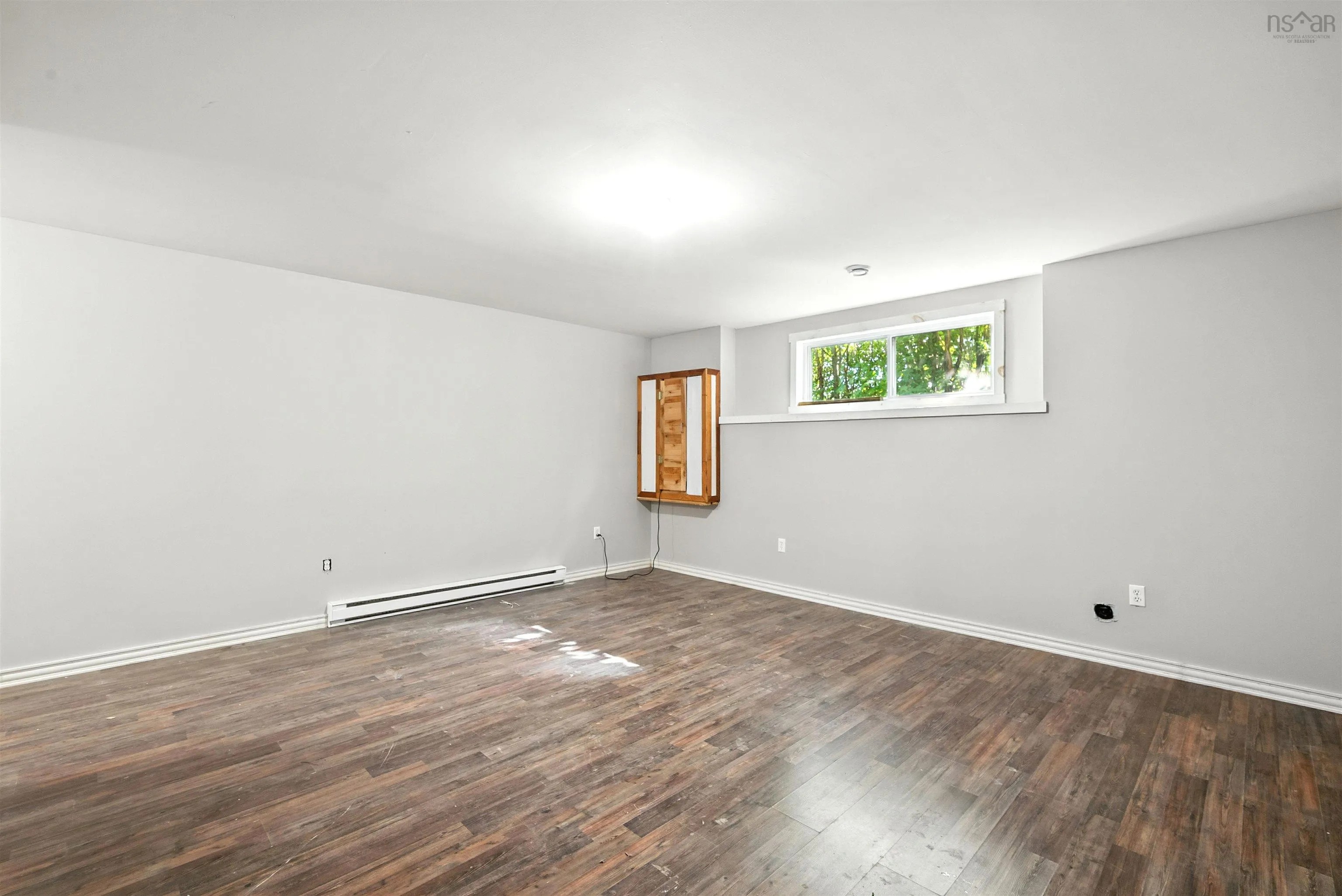 256 Highland Avenue, Windsor, NS B0N 2T0, 4 Bedrooms Bedrooms, ,4 BathroomsBathrooms,Residential,For Sale,Highland,202521107
