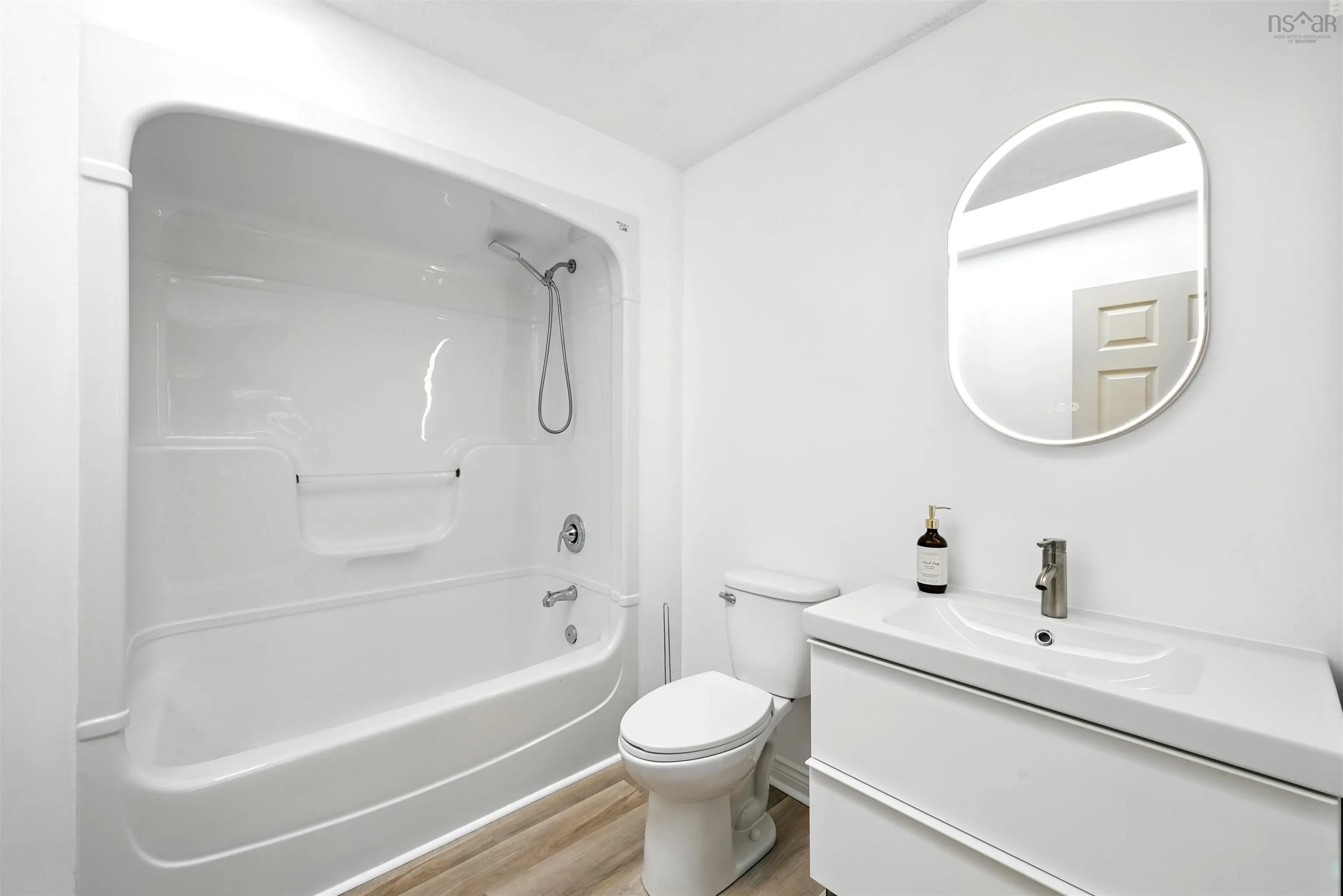 23 Lancaster Drive, Clayton Park, NS B3S 1E7, 5 Bedrooms Bedrooms, ,4 BathroomsBathrooms,Residential,For Sale,Lancaster,202518577