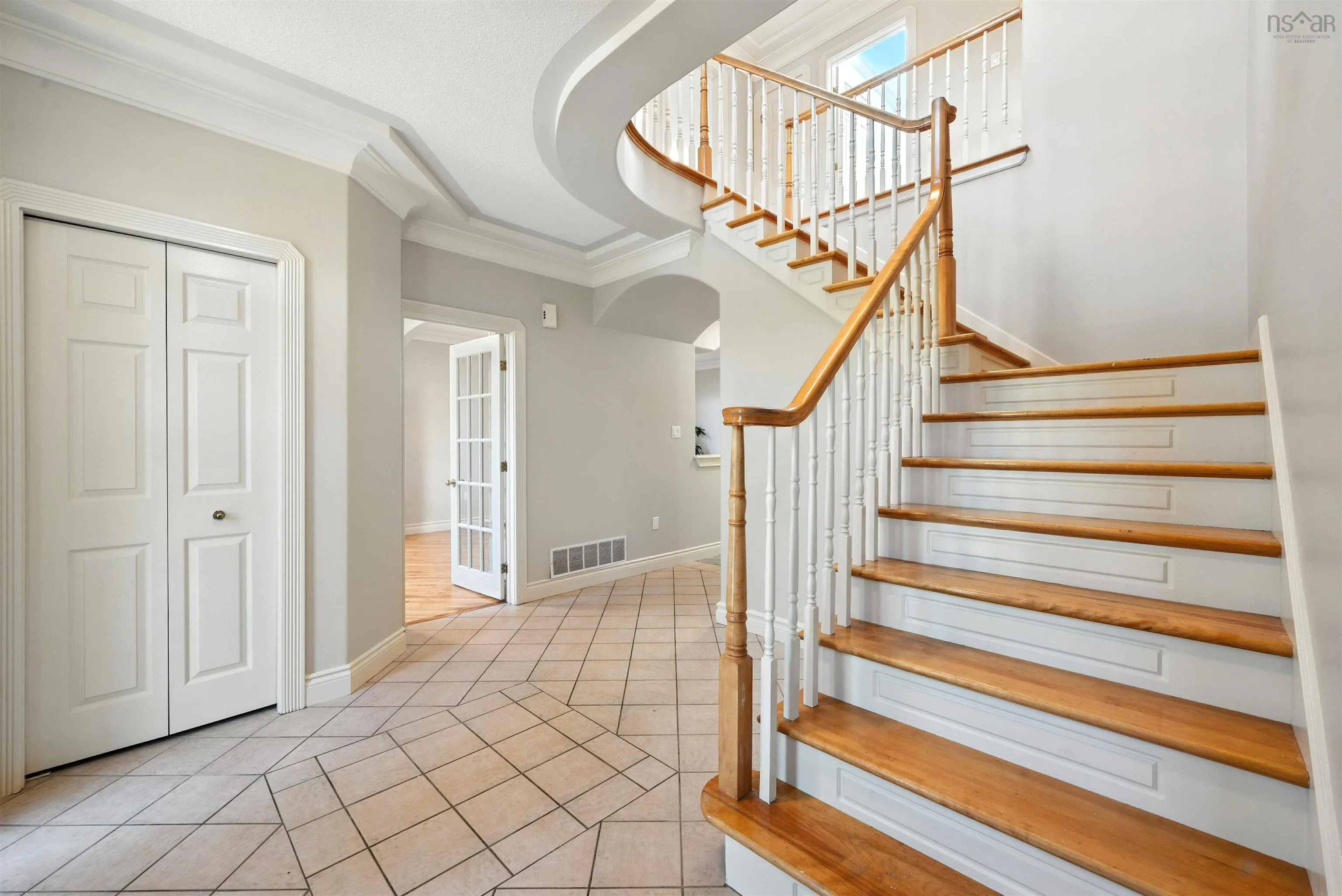 23 Lancaster Drive, Clayton Park, NS B3S 1E7, 5 Bedrooms Bedrooms, ,4 BathroomsBathrooms,Residential,For Sale,Lancaster,202518577