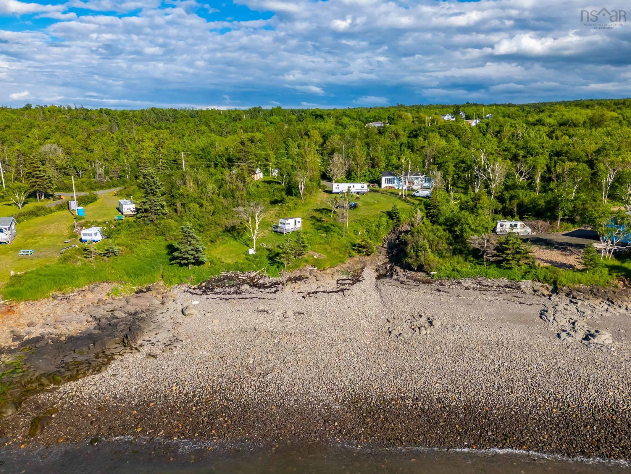 7 Sunset Avenue, Phinneys Cove Ns B0s 1l0, 2 Bedrooms Bedrooms, ,1 BathroomBathrooms,Residential,For Sale,Sunset,202502448