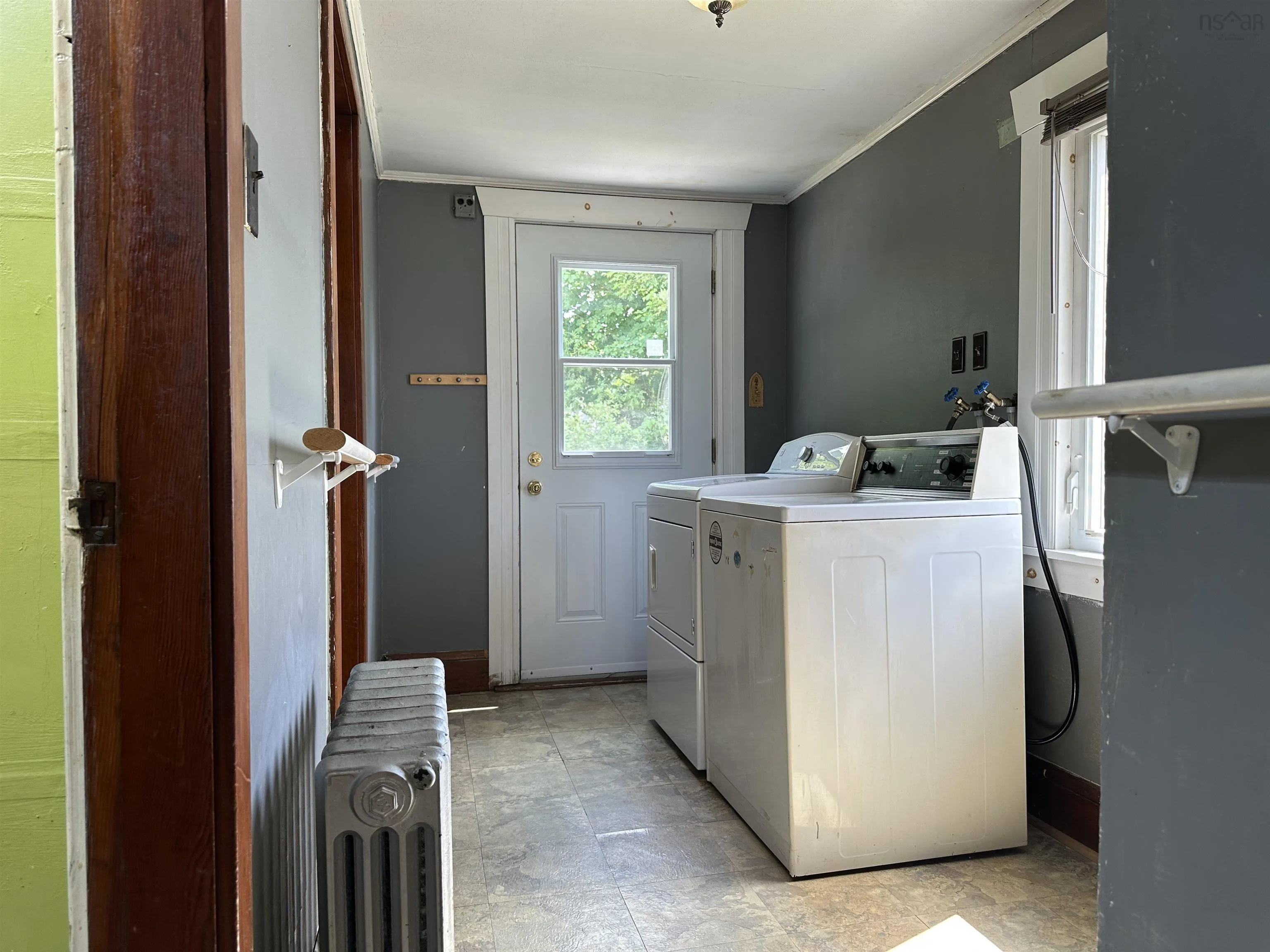 358 Royal Avenue, Sydney, NS B1P 4N5, 3 Bedrooms Bedrooms, ,1 BathroomBathrooms,Residential,For Sale,Royal,202521090