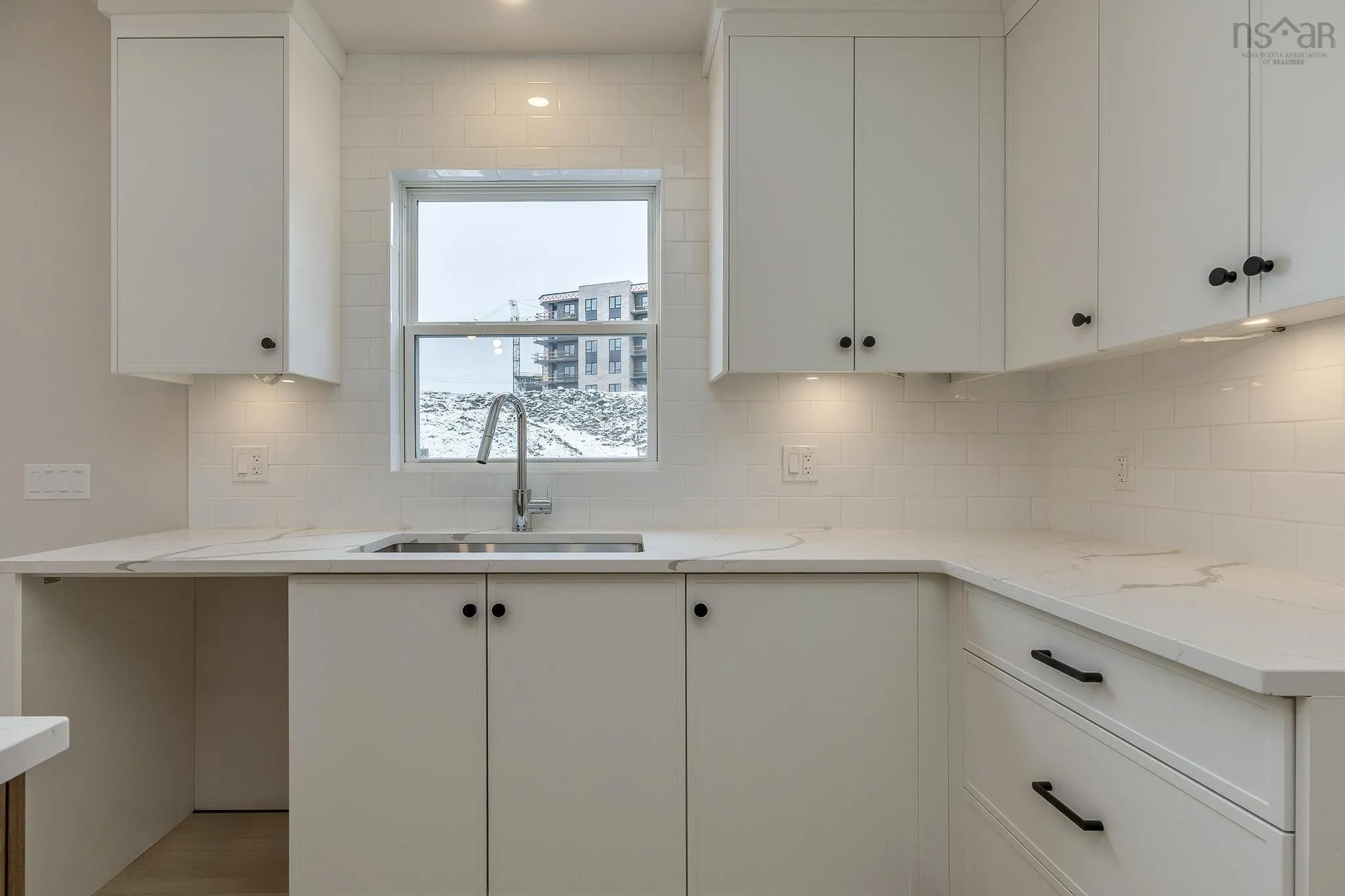 34 Pearlgarden Close, Dartmouth Ns B2x 2e8, 3 Bedrooms Bedrooms, ,4 BathroomsBathrooms,Residential,For Sale,Pearlgarden,202507240