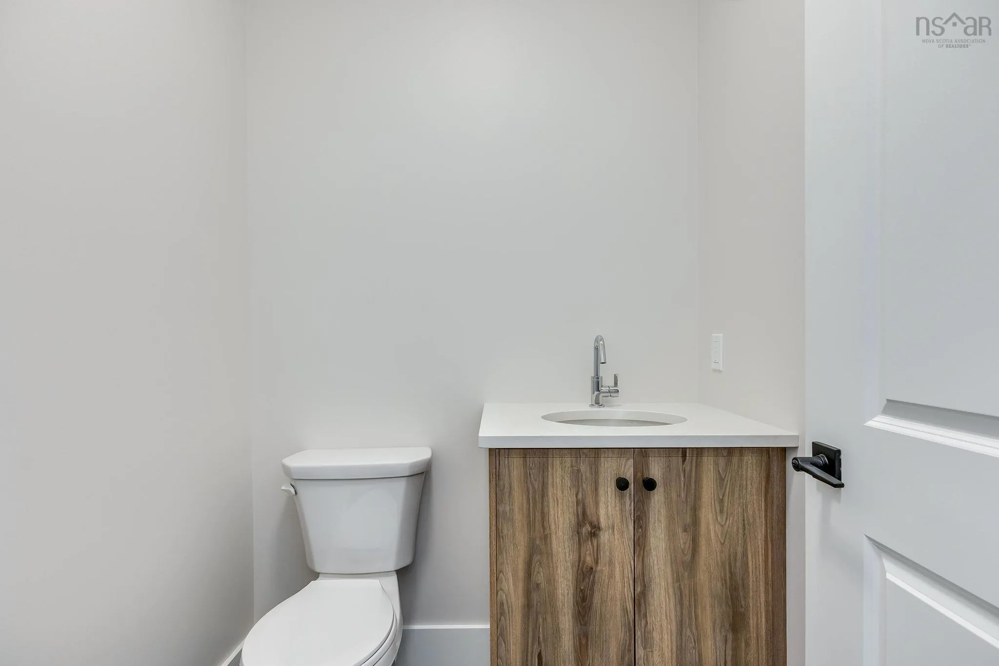 34 Pearlgarden Close, Dartmouth Ns B2x 2e8, 3 Bedrooms Bedrooms, ,4 BathroomsBathrooms,Residential,For Sale,Pearlgarden,202507240