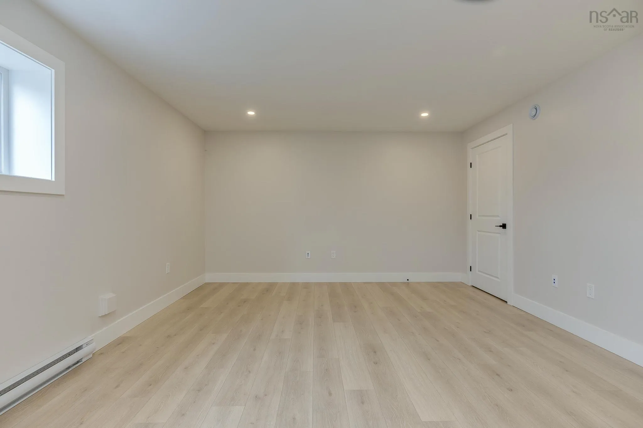 34 Pearlgarden Close, Dartmouth Ns B2x 2e8, 3 Bedrooms Bedrooms, ,4 BathroomsBathrooms,Residential,For Sale,Pearlgarden,202507240