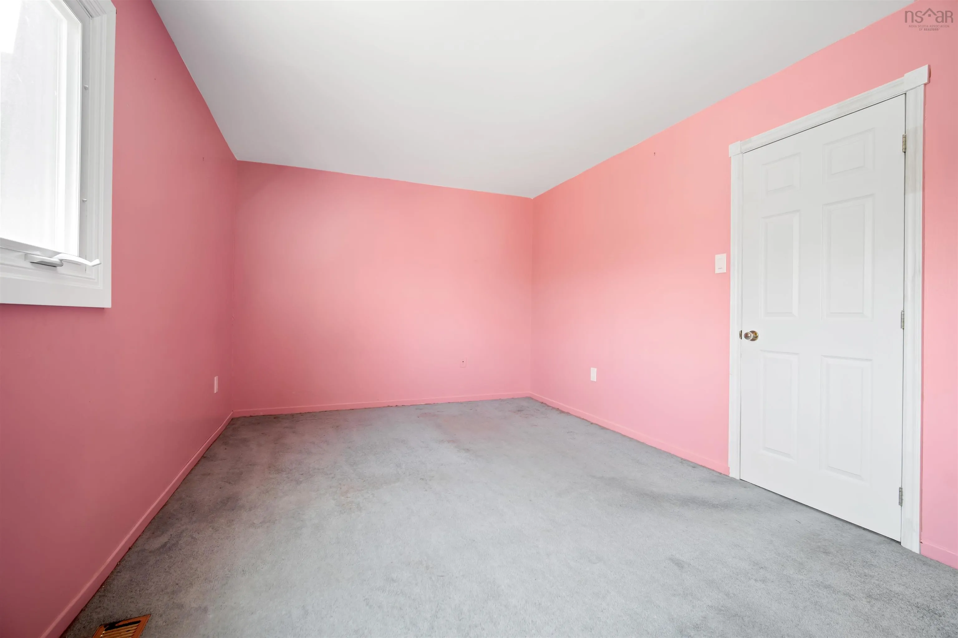 112 Forestside Crescent, Halifax Ns B3m 1m4, 3 Bedrooms Bedrooms, ,2 BathroomsBathrooms,Residential,For Sale,Forestside,202507920