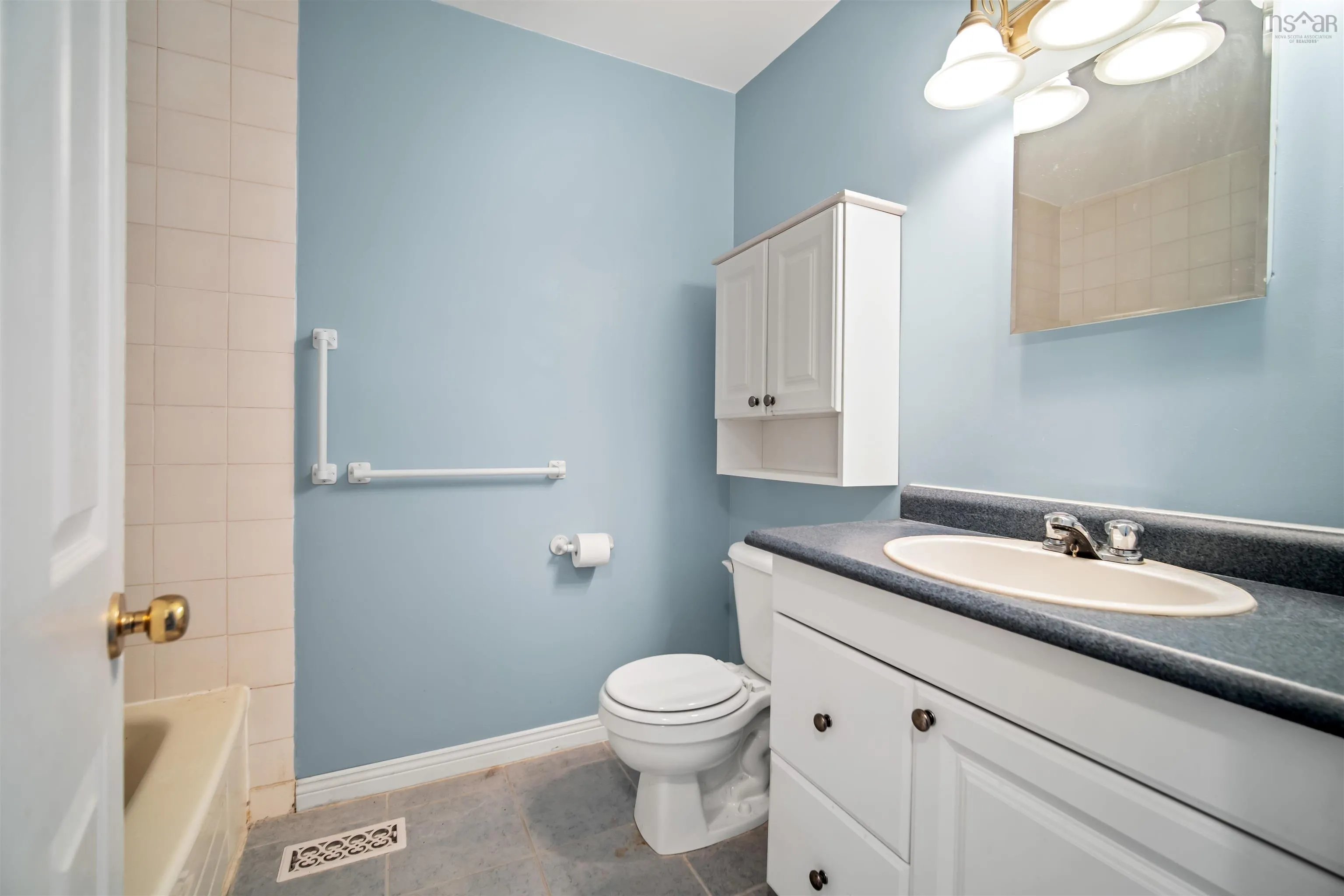 112 Forestside Crescent, Halifax Ns B3m 1m4, 3 Bedrooms Bedrooms, ,2 BathroomsBathrooms,Residential,For Sale,Forestside,202507920
