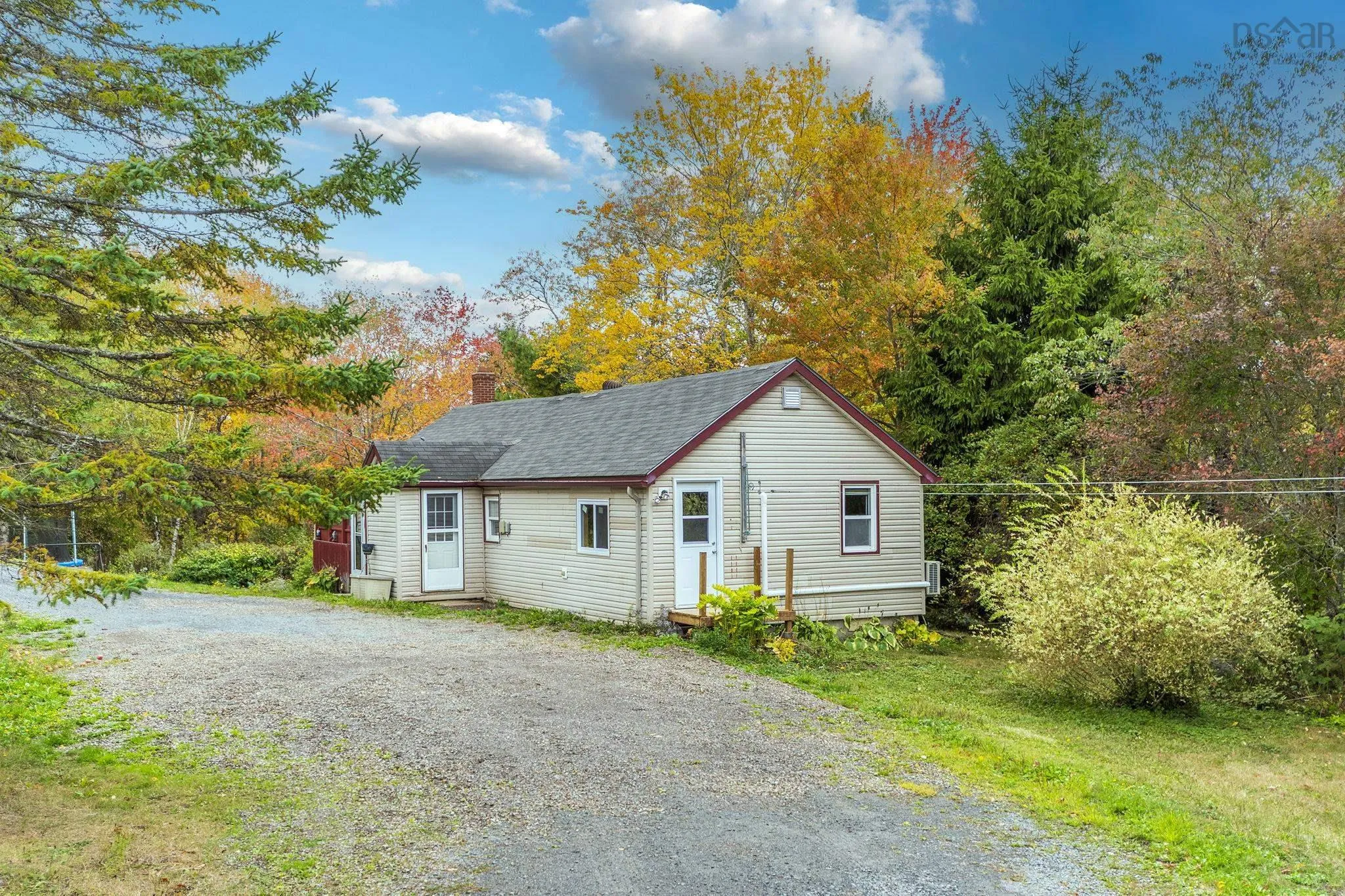 4023 Highway 236, Kennetcook, NS B0N 1T0, 3 Bedrooms Bedrooms, ,1 BathroomBathrooms,Residential,For Sale,Highway 236,202524823