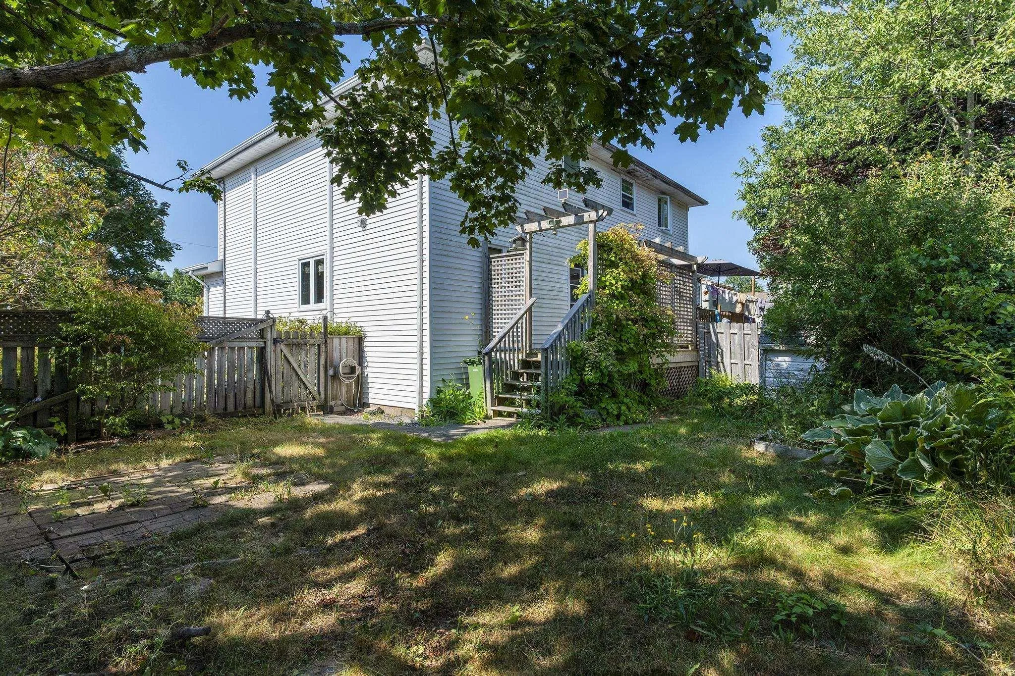18 Anahid Court, Bedford, NS B4A 3X2, 3 Bedrooms Bedrooms, ,3 BathroomsBathrooms,Residential,For Sale,Anahid,202520547