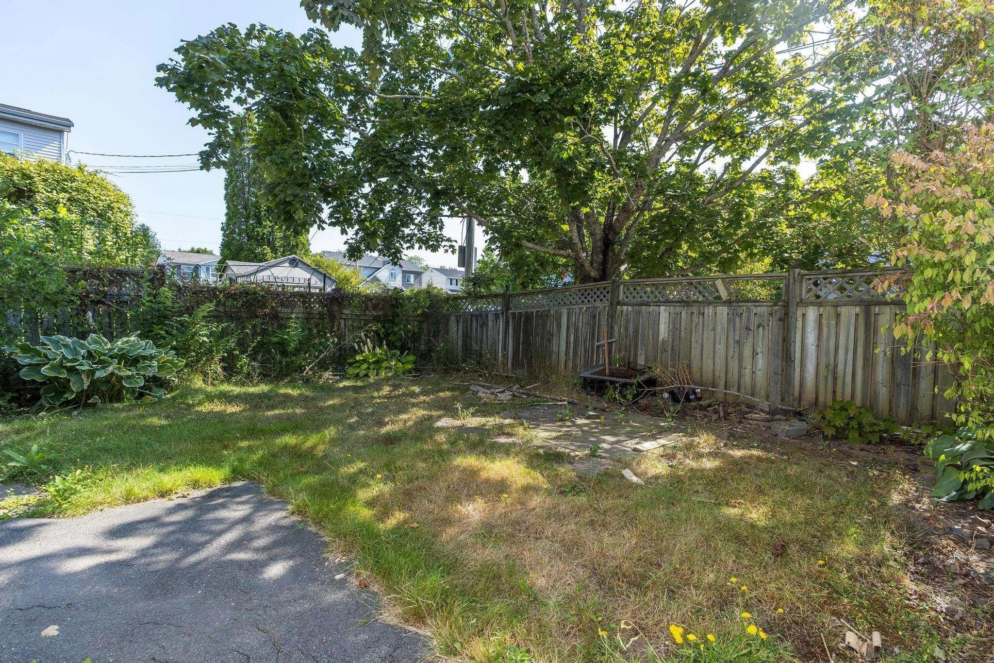 18 Anahid Court, Bedford, NS B4A 3X2, 3 Bedrooms Bedrooms, ,3 BathroomsBathrooms,Residential,For Sale,Anahid,202520547
