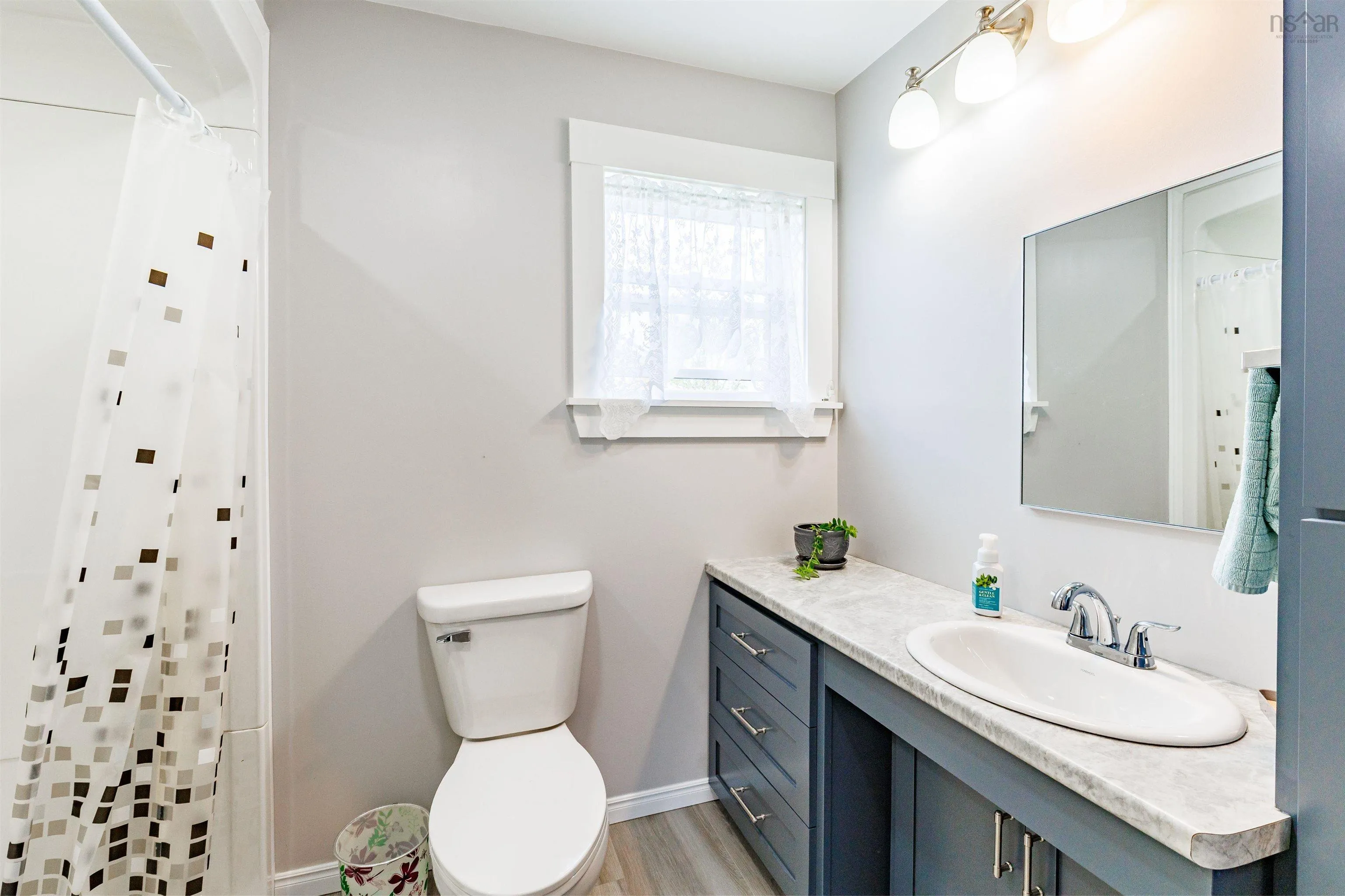 335-684 Highway 335 Highway, West Pubnico, NS B0W 3S0, 6 Bedrooms Bedrooms, ,1 BathroomBathrooms,Residential,For Sale,Highway 335,202519679