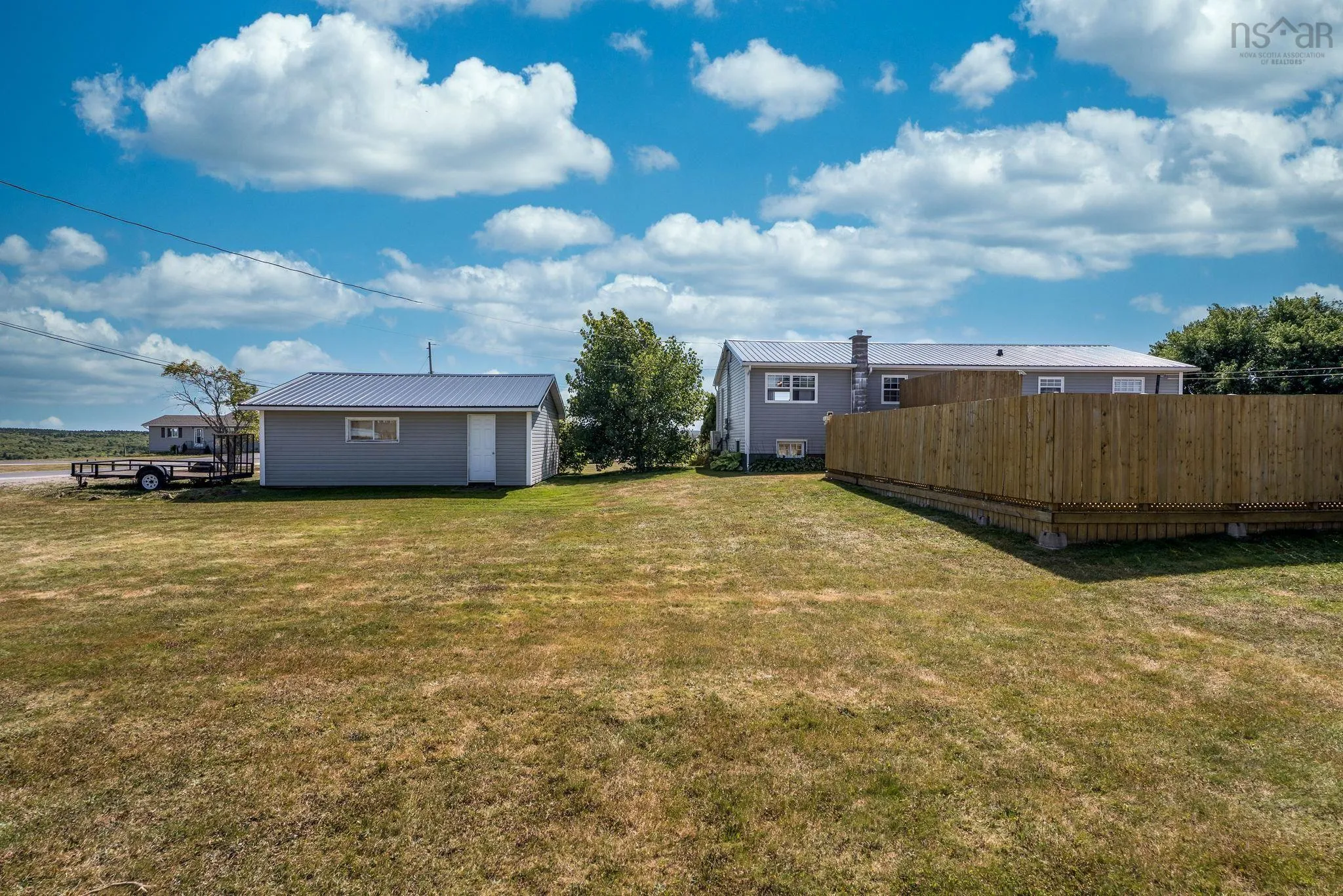 16 Gilroy Street, Springhill, NS B0M 1X0, 3 Bedrooms Bedrooms, ,2 BathroomsBathrooms,Residential,For Sale,Gilroy,202521694