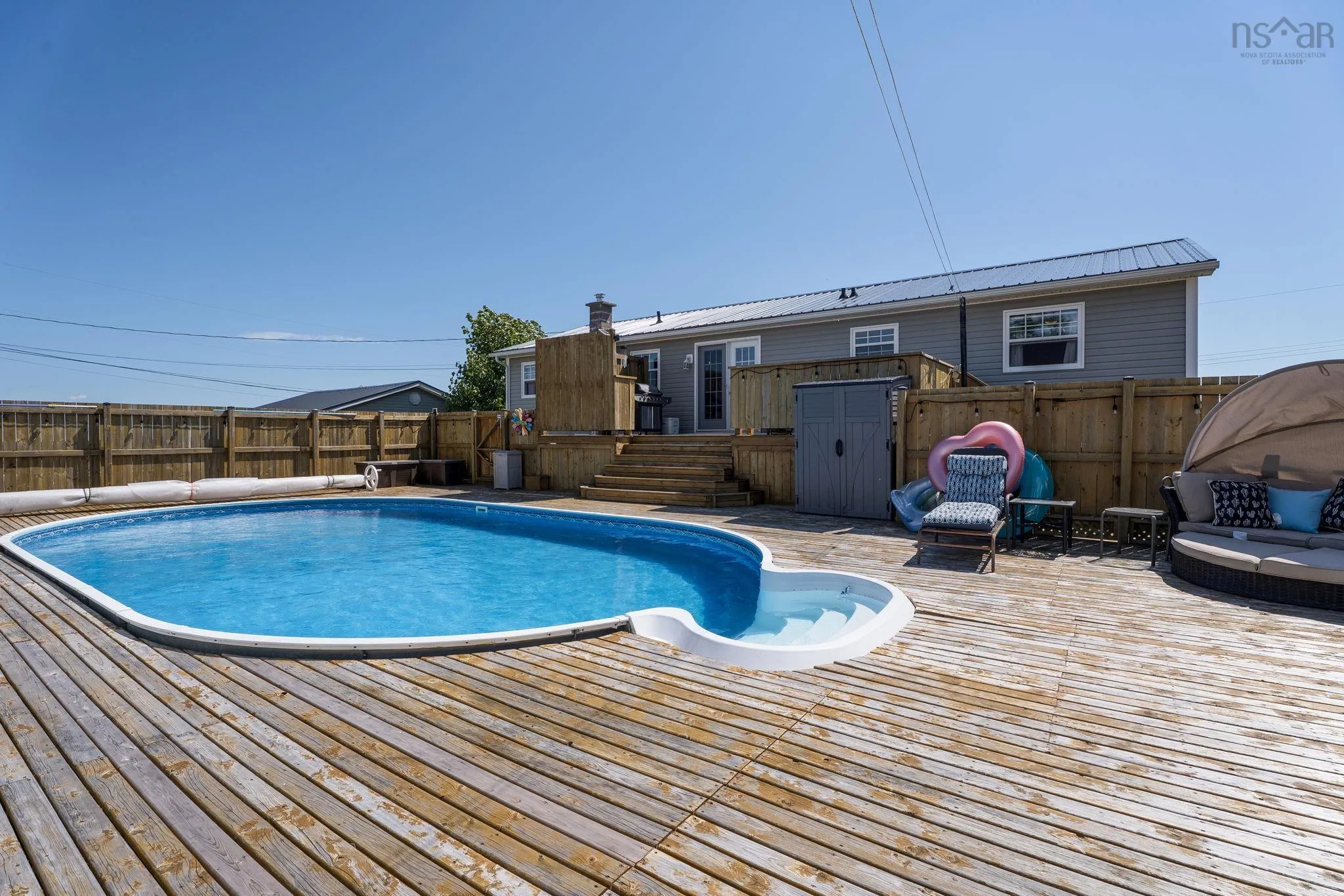 16 Gilroy Street, Springhill, NS B0M 1X0, 3 Bedrooms Bedrooms, ,2 BathroomsBathrooms,Residential,For Sale,Gilroy,202521694