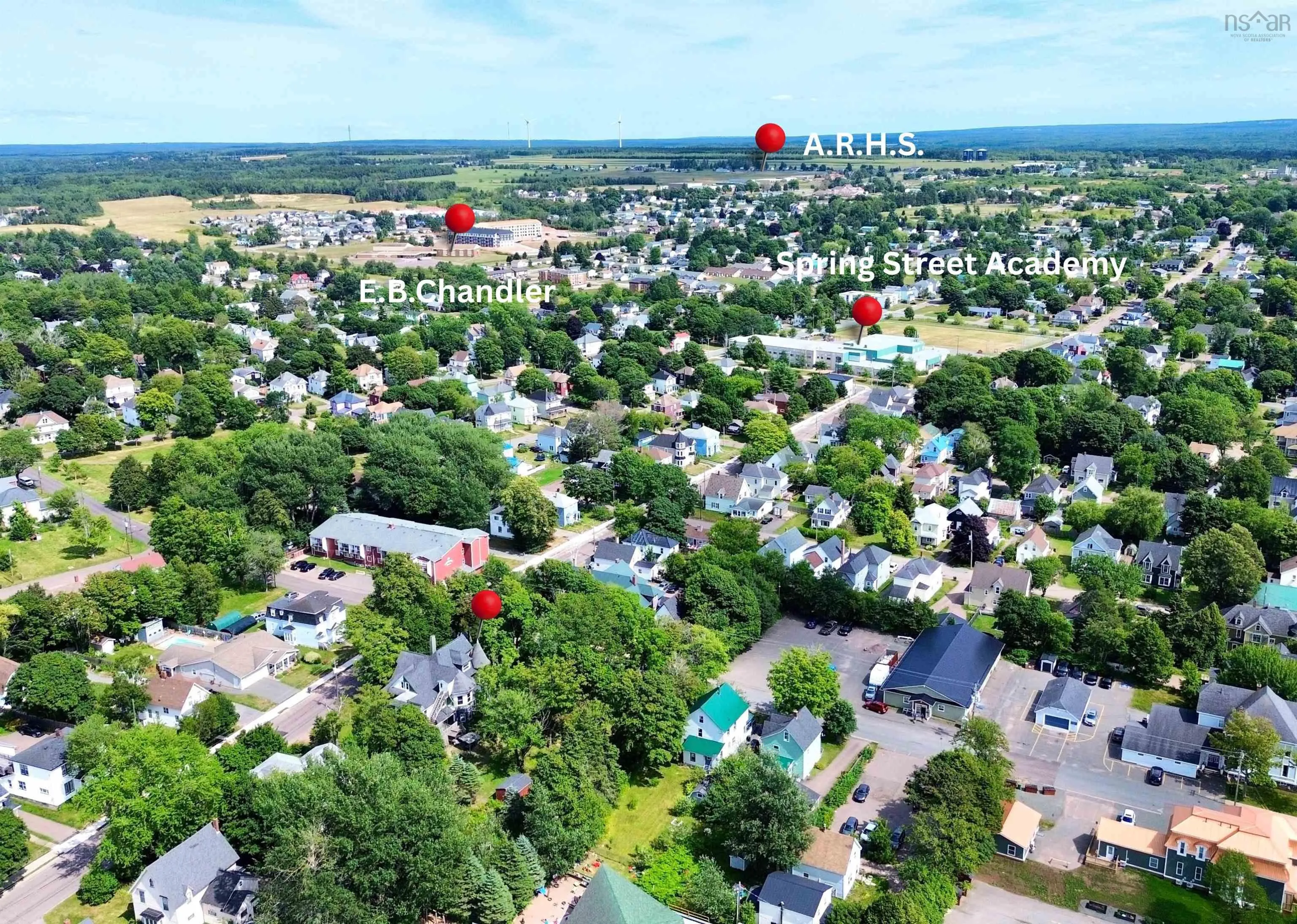 57 Havelock Street, Amherst, NS B4H 3J9, 8 Bedrooms Bedrooms, ,7 BathroomsBathrooms,Residential,For Sale,Havelock,202519951
