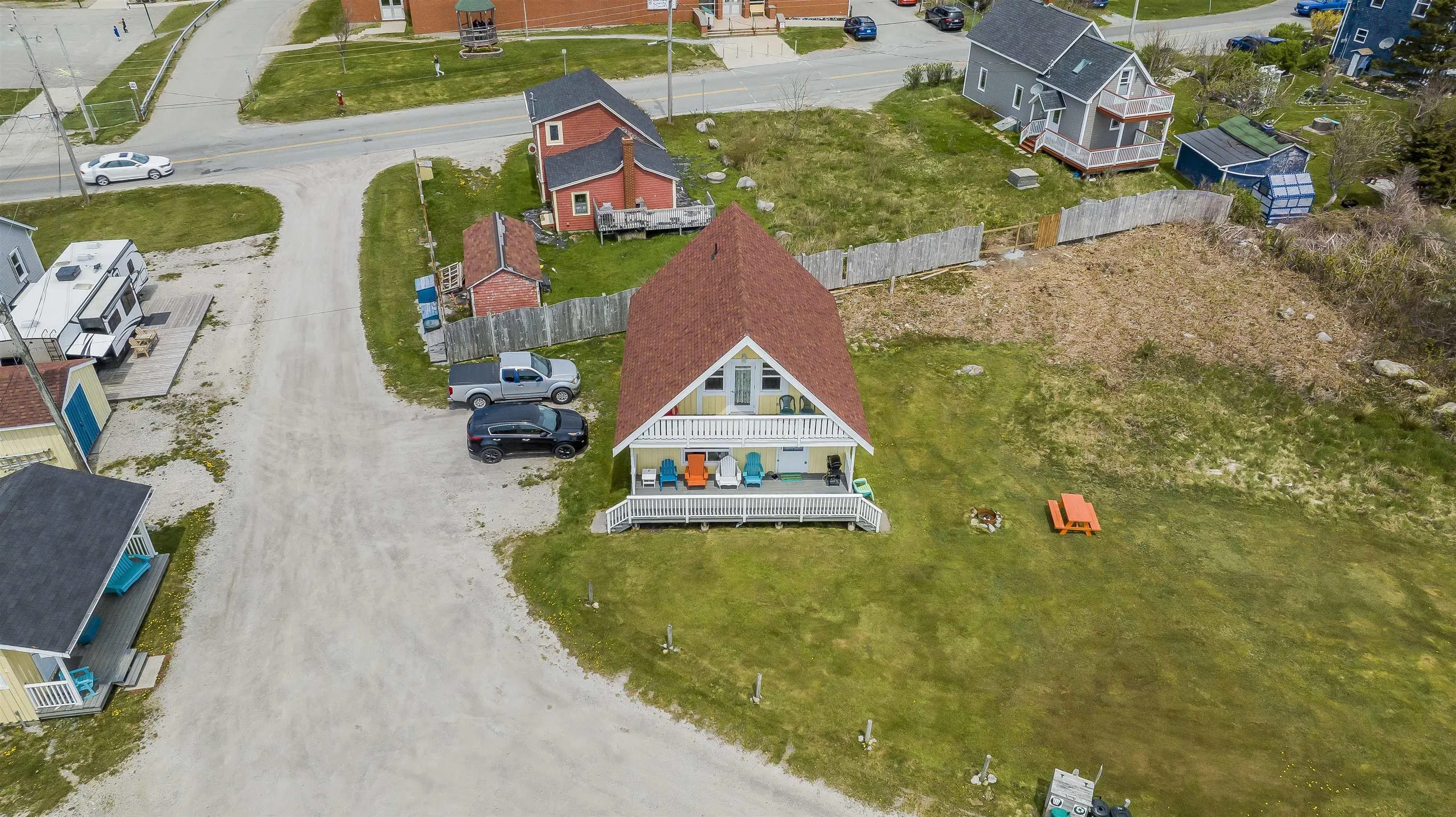 1 Gull Rock Road, Lockeport Ns B0t 1l0, 12 Bedrooms Bedrooms, ,6 BathroomsBathrooms,Residential,For Sale,Gull Rock,202500655